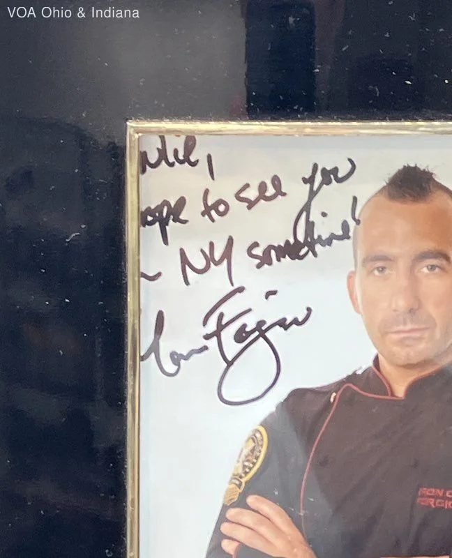 Marc Forgione — Autographed Photo Things Remembered Marc Forgione Framed Iron Chef America, изображение 3