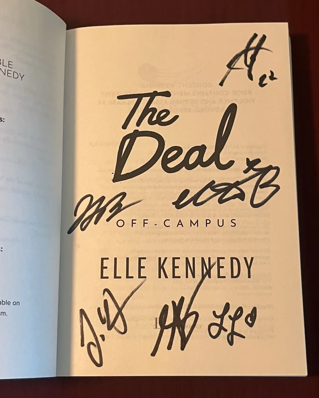 TV SHOW CAST — OFF CAMPUS CAST SIGNED X6 THE DEAL TV COVER SC BOOK AUTOGRAPH COA + PROOF, image 2