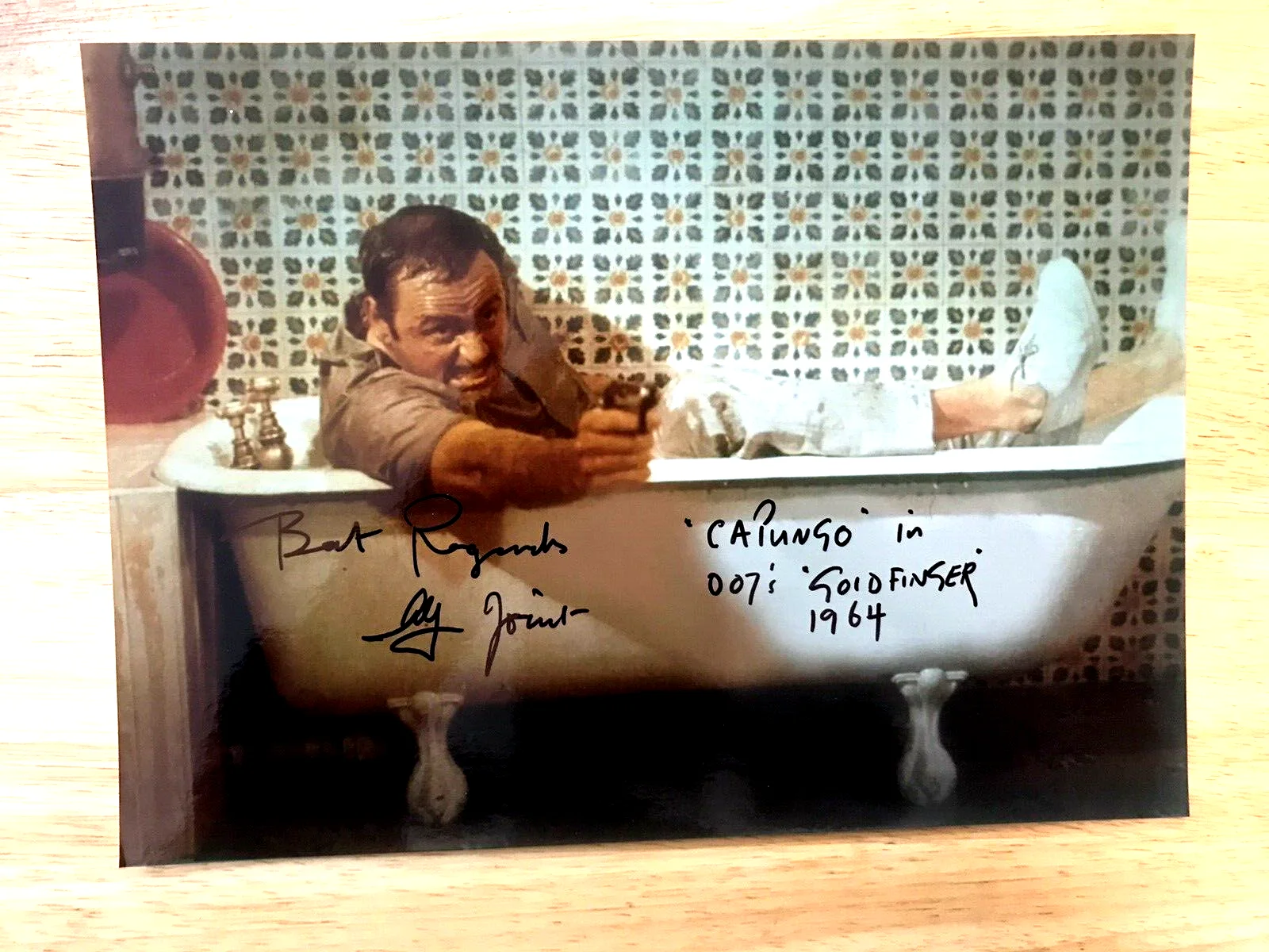 ALF JOINT — ALF JOINT SIGNED PHOTO GOLDFINGER "CAPUNGO" OO7 JAME BOND BATHTUB SCENE COA BBC, image 5