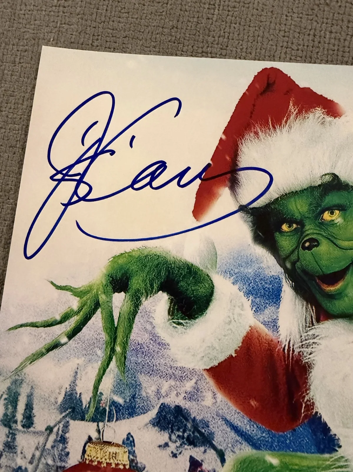 Jim Carrey — Jim Carrey Signed 8x10 The Grinch Movie photo - Autograph w/COA, изображение 2