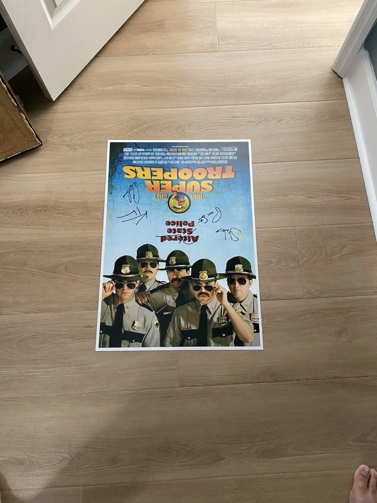 Super Troopers Signed Poster Autographed Full Cast Jay, Steve, Kevin, Paul, Erik, image 4