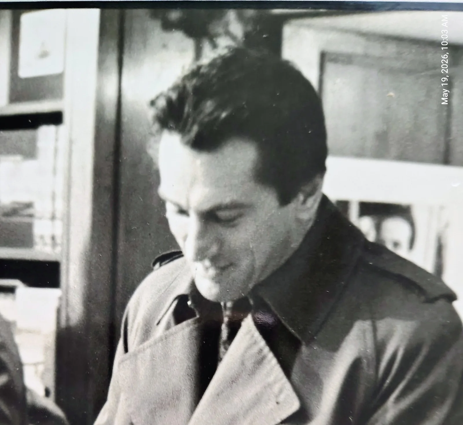 ​Robert De Niro — Vintage 1984 Robert De Niro Hand-Signed 8x10 Promo Still – "Falling in Love", изображение 3