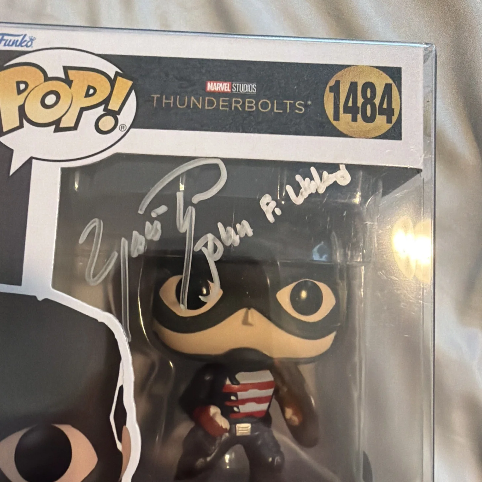 WYATT RUSSELL — WYATT RUSSELL SIGNED JOHN F WALKER FUNKO POP #1484 with Alpha Omega COA, изображение 3