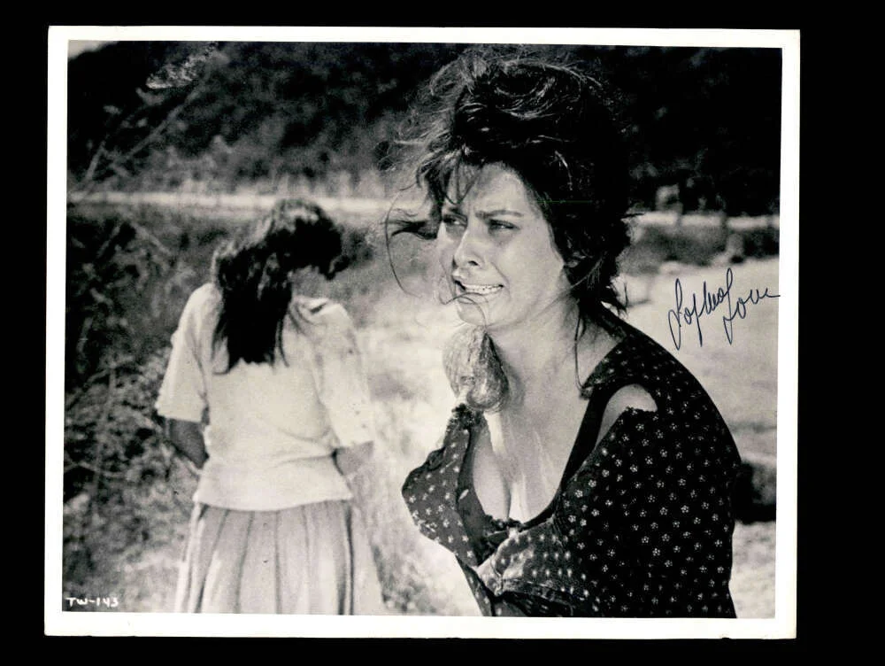 Sophia Loren — Sophia Loren JSA Coa Signed 8x10 Photo Autograph