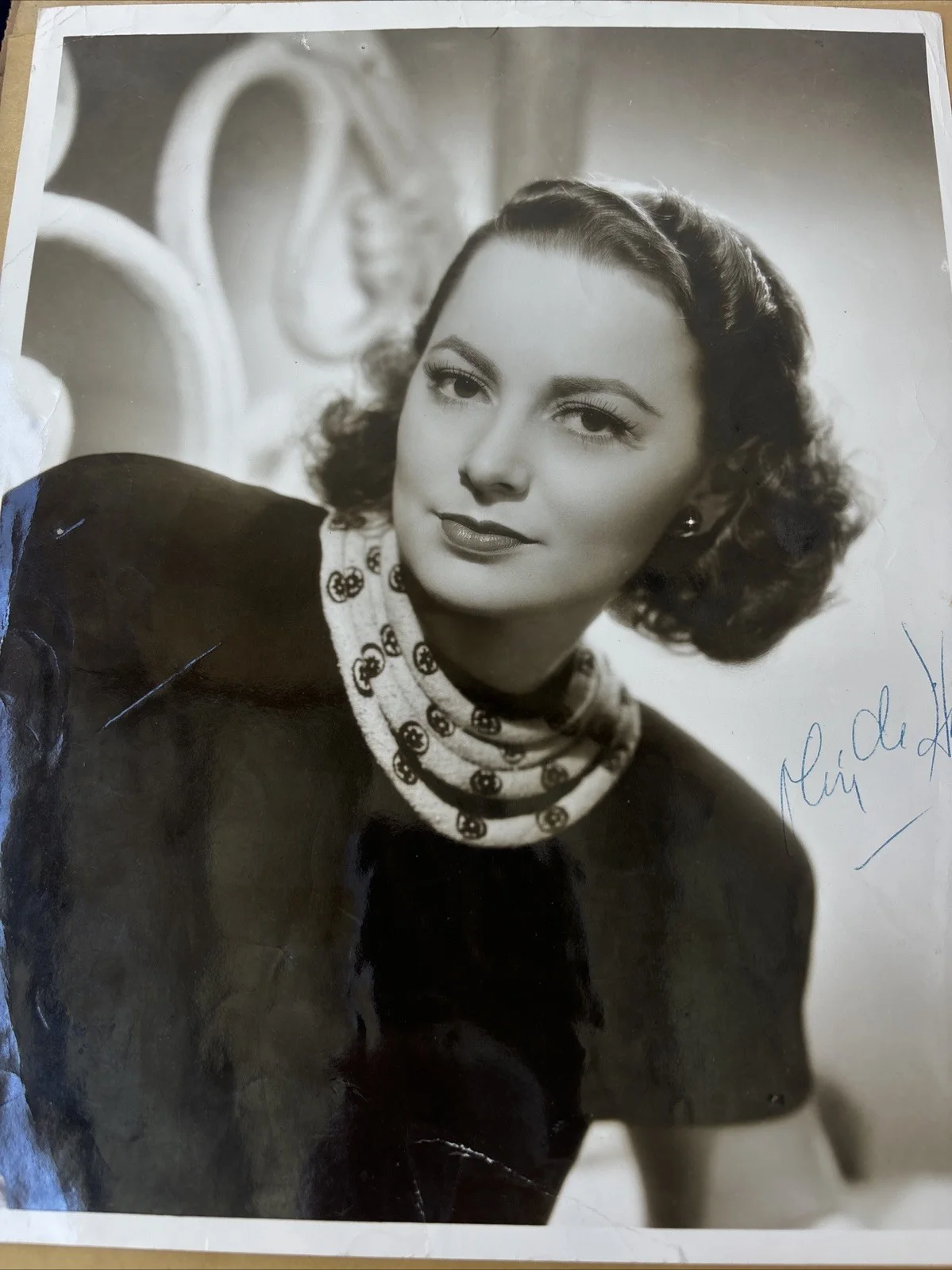Olivia De Havilland 2 Signed Photographs Autograph, image 2