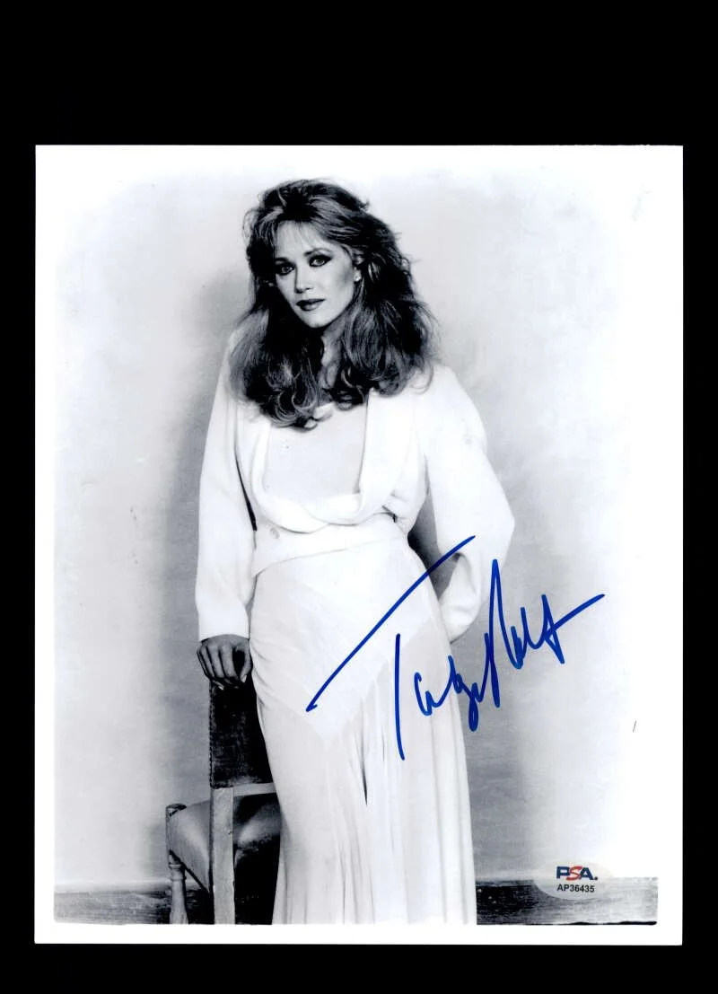 Tanya Roberts — Tanya Roberts PSA DNA Coa Signed 8x10 Photo Autograph