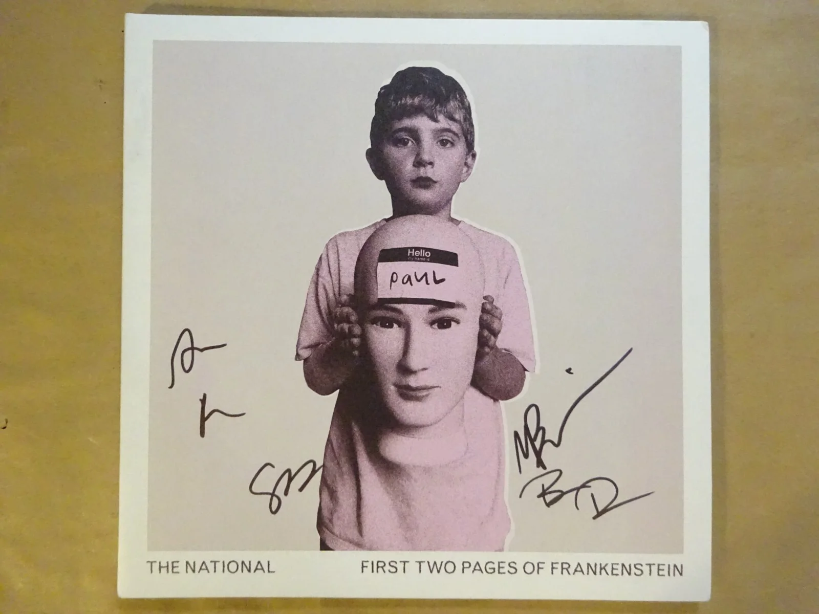 The National First Two Pages Of Frankenstein Album Signed By 5 Beckett COA LOA, изображение 2