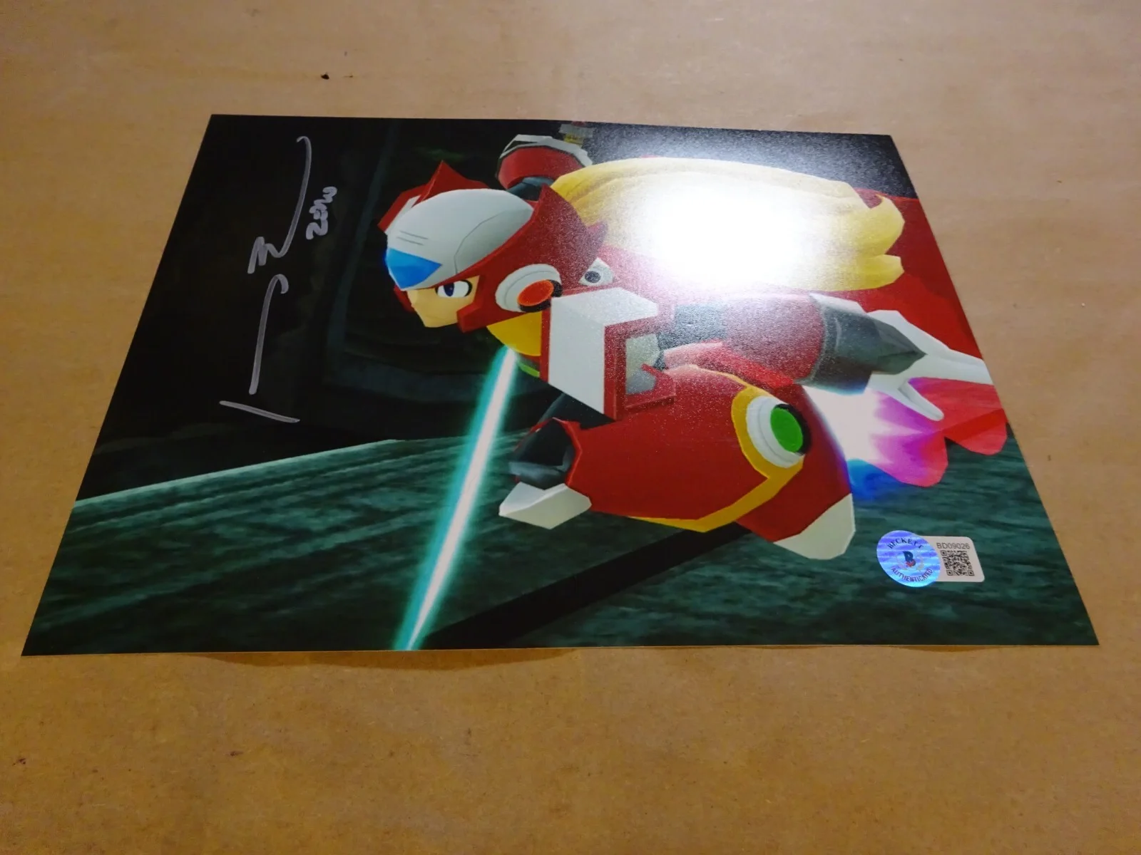 Johnny Yong Bosch — Autographed Johnny Yong Bosch Signed 8"x10" Mega Man Zero Photo Beckett BAS COA, изображение 2