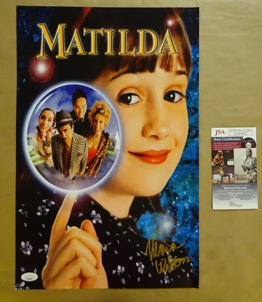 Mara Wilson — Signed Mara Wilson Autographed Matilda 11"x17" Photo JSA COA