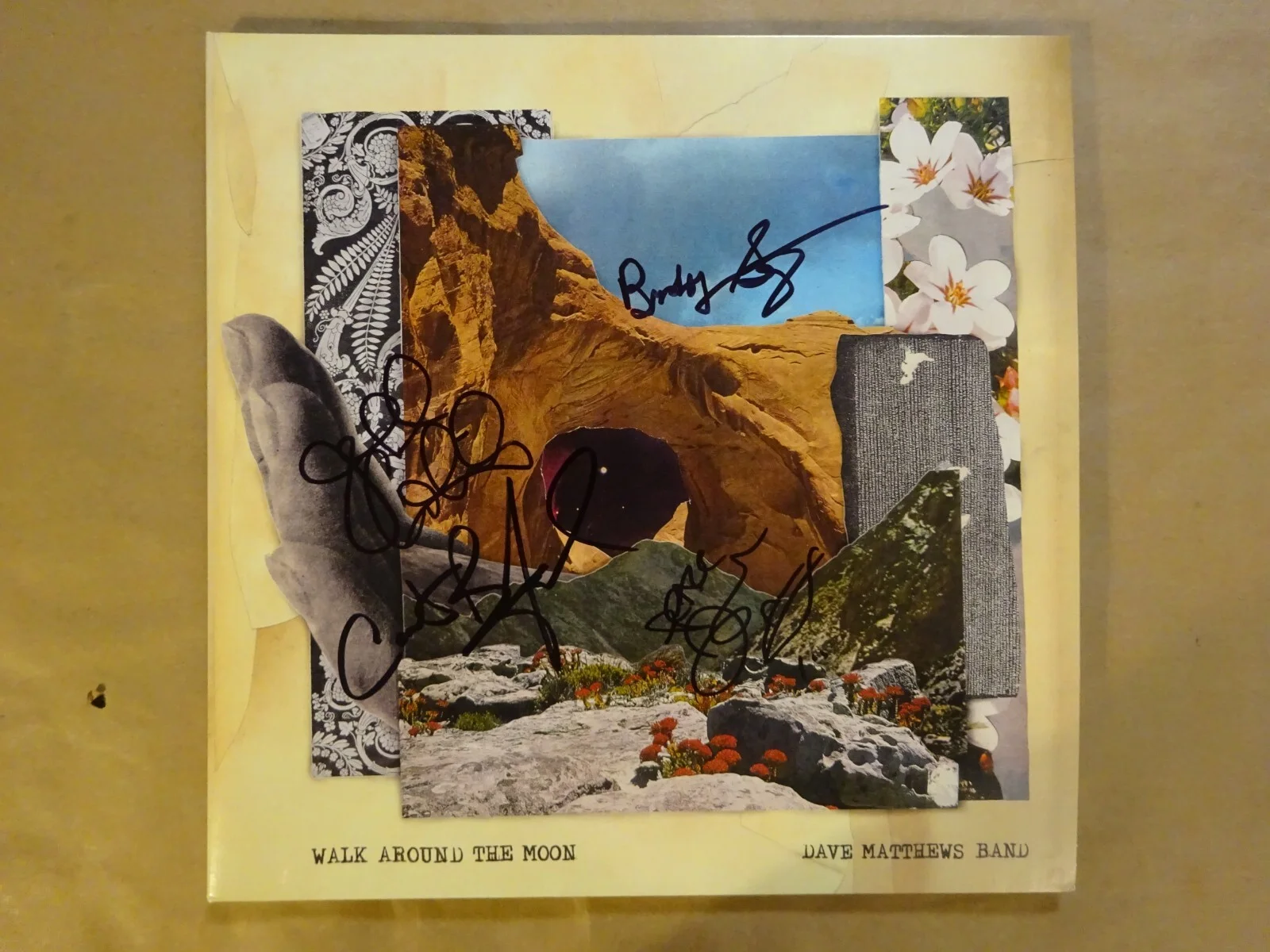 Autographed Dave Matthews Walk The Moon Album Beckett COA LOA Beauford Reynolds, изображение 2