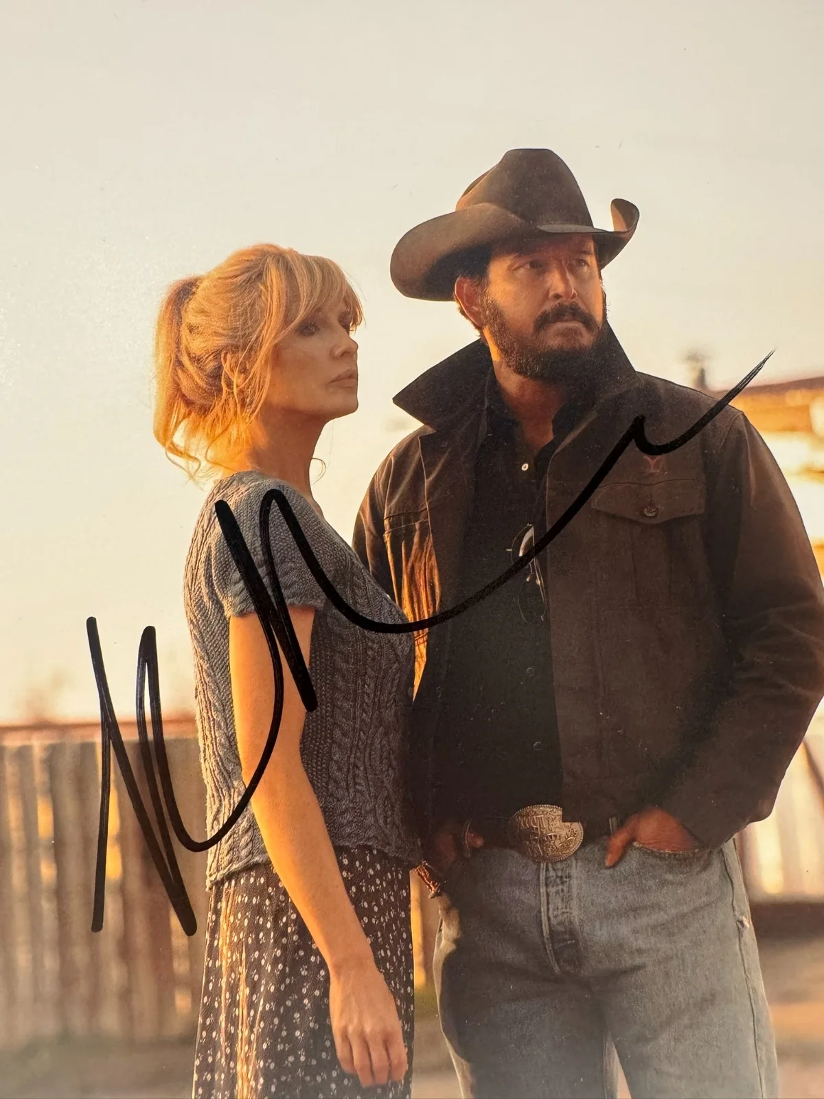COLE HAUSER KELLY REILLY SIGNED 11X14 RIP BETH PHOTO DUTTON RANCH AUTO BAS COA, image 3