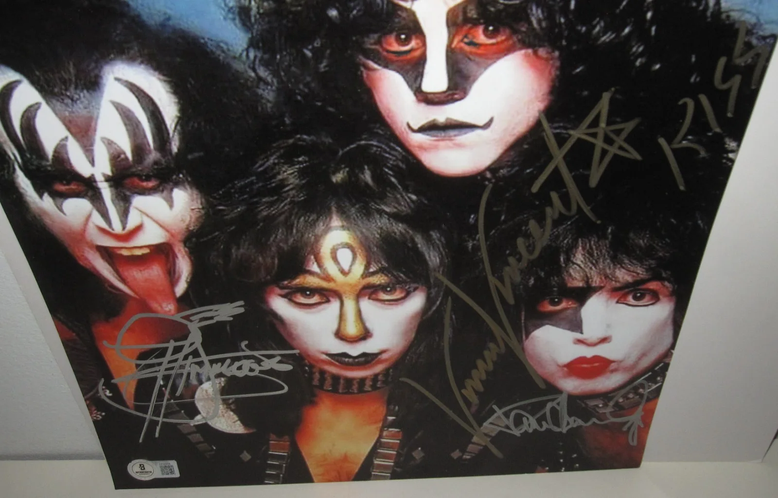 KISS SIGNED PHOTO GENE SIMMONS PAUL STANLEY CREATURES AUTOGRAPH BECKETT LOA X3, image 2