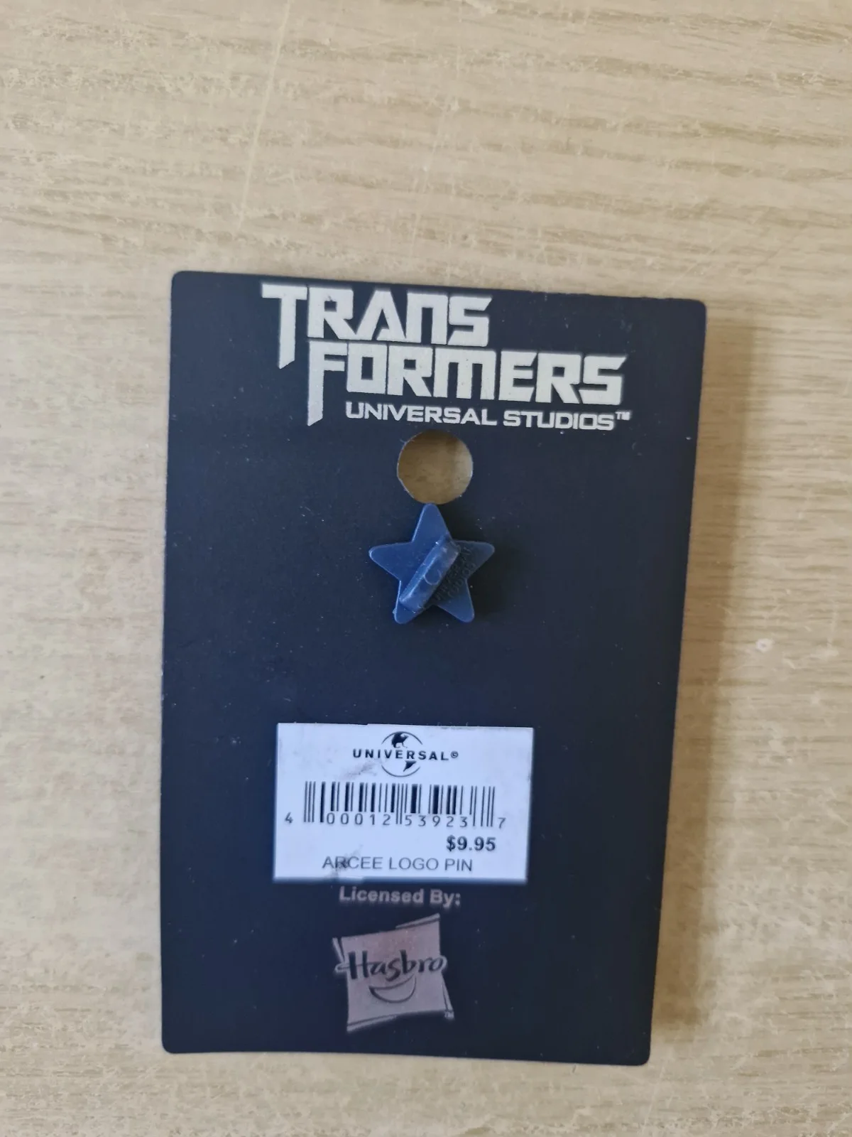 Universal Studios Transformers ARCEE Enamel Pin Hasbro New On Card, image 2