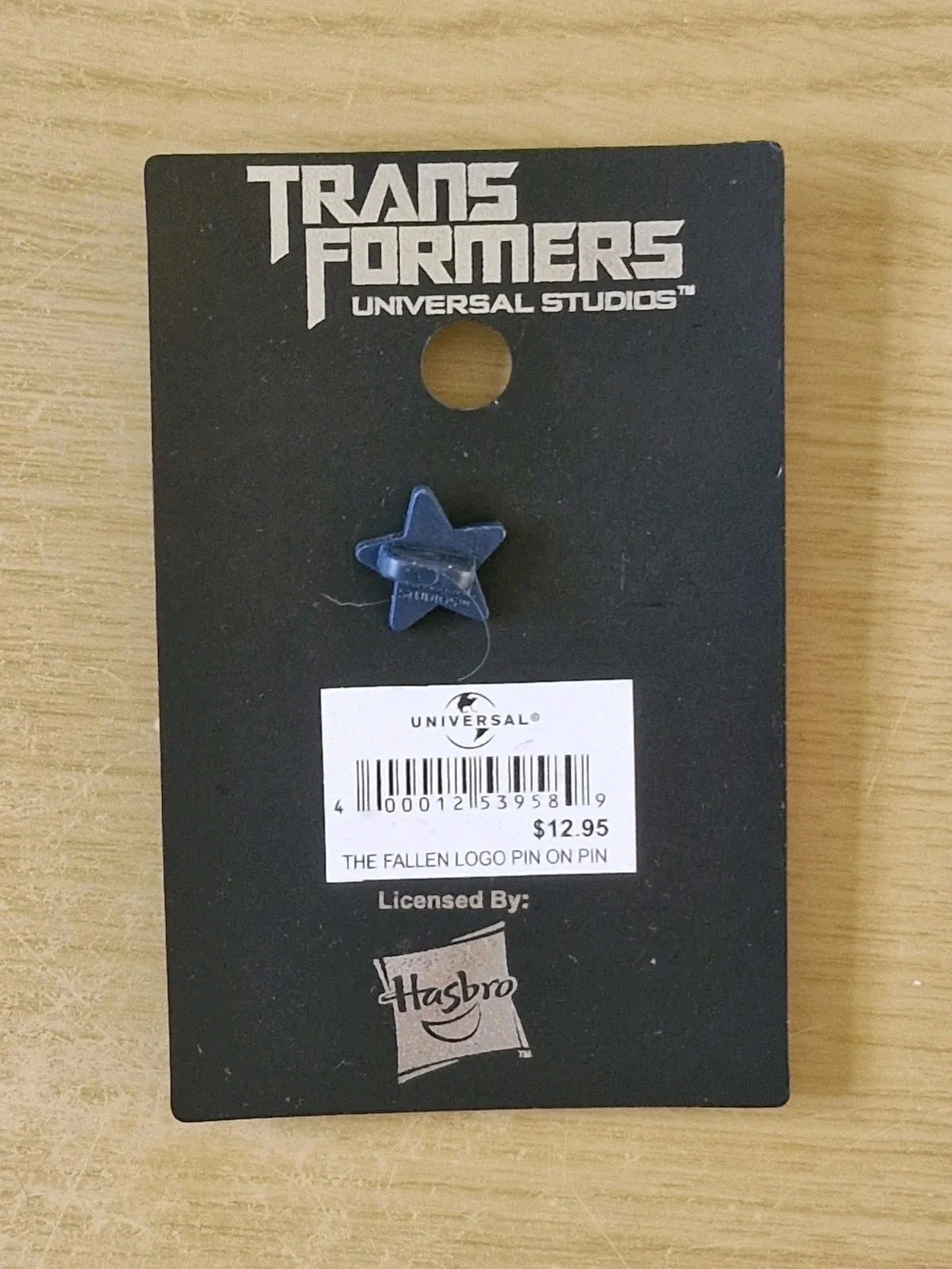 Universal Studios Transformers The Fallen Enamel Pin Hasbro New On Card, image 2