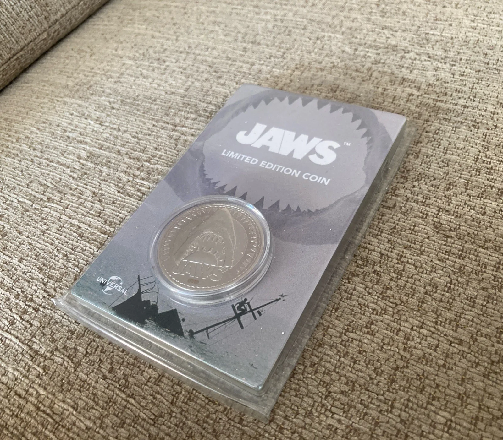 Jaws Limited Edition ZBOX Silver Coin Collectable, image 2