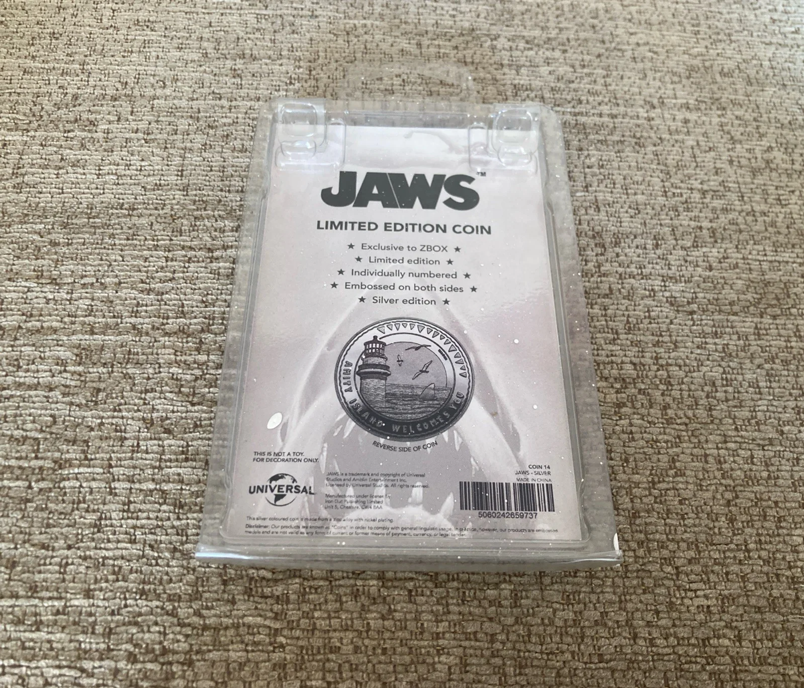 Jaws Limited Edition ZBOX Silver Coin Collectable, image 4