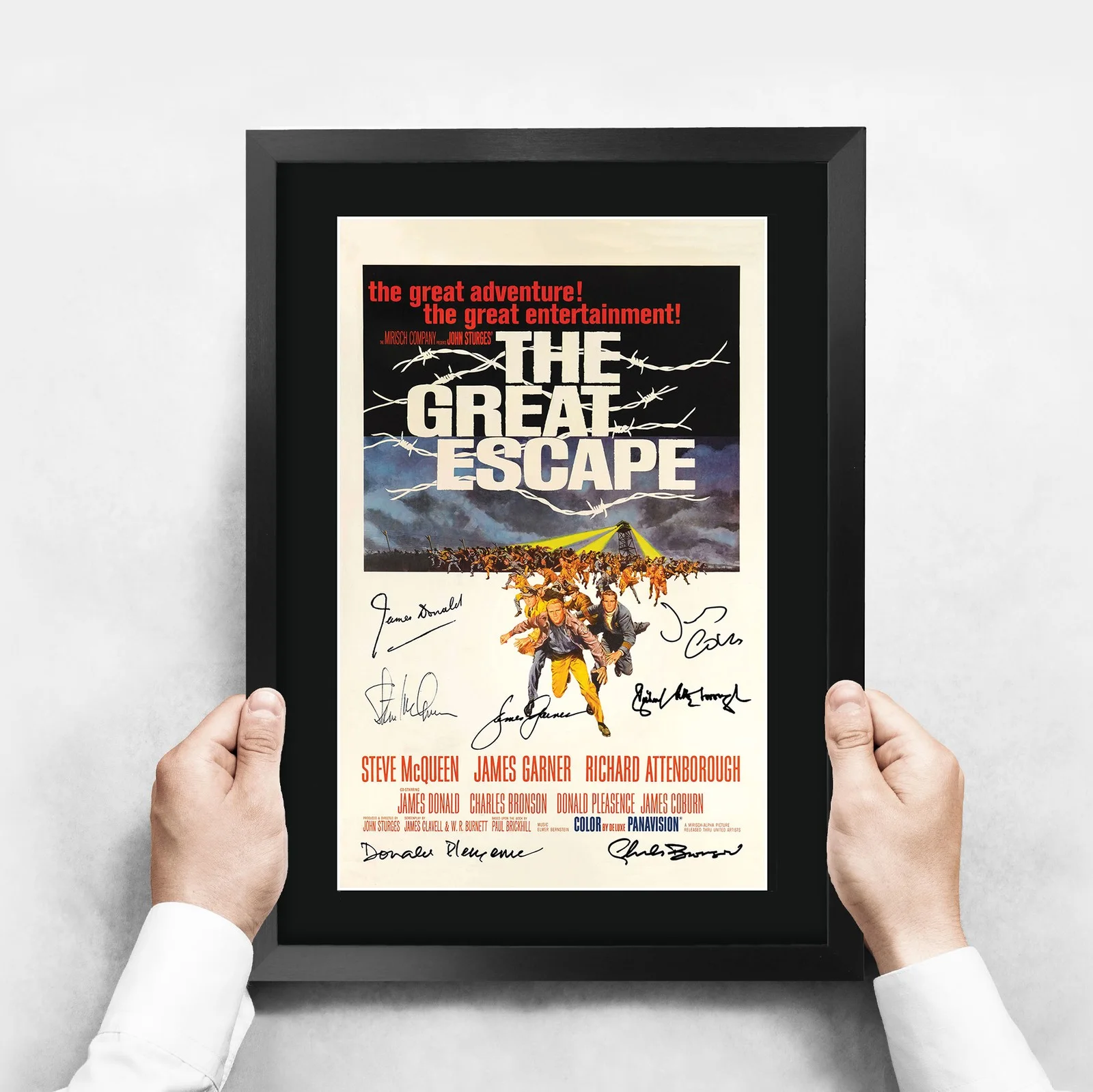 The Great Escape 1963 Framed A3 Movie Poster Pre-Printed Autograph Gift Idea, image 3