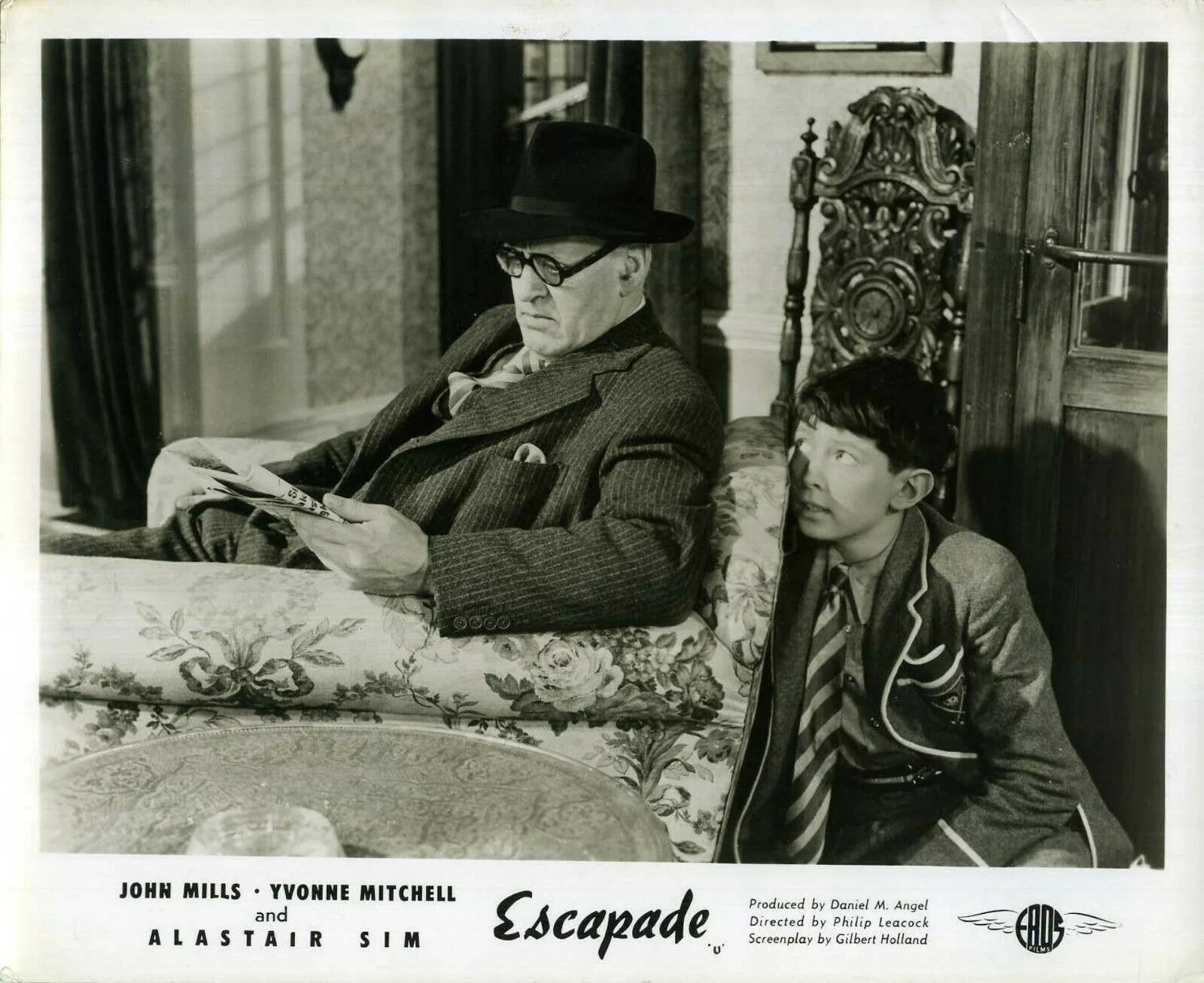 ESCAPADE 1955 Alastair Sim, John Mills, Yvonne Mitchell 6 10x8 LOBBY CARDS, image 5