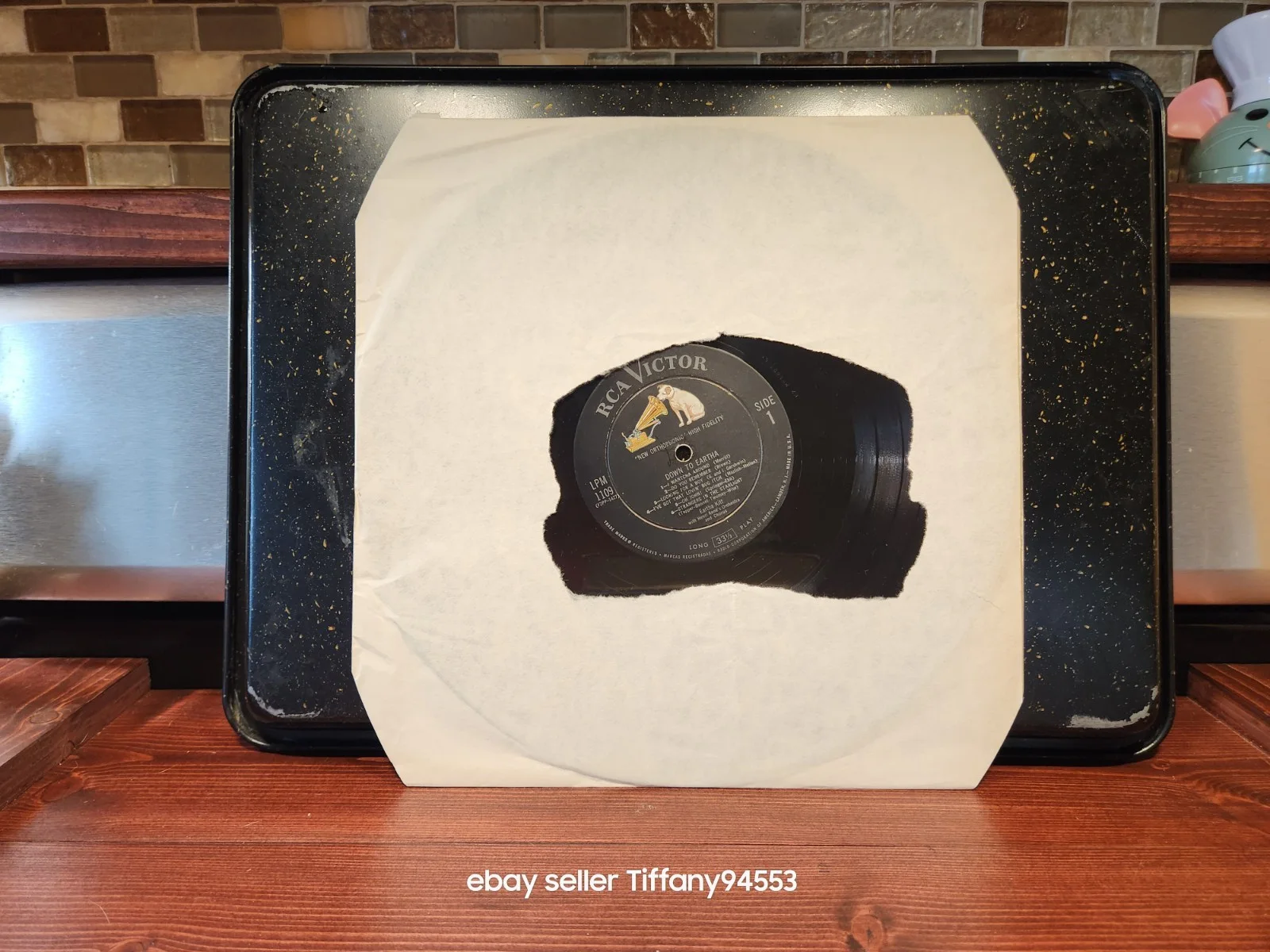 Eartha Kitt Autographed LP DOWN TO EARTHA, image 5