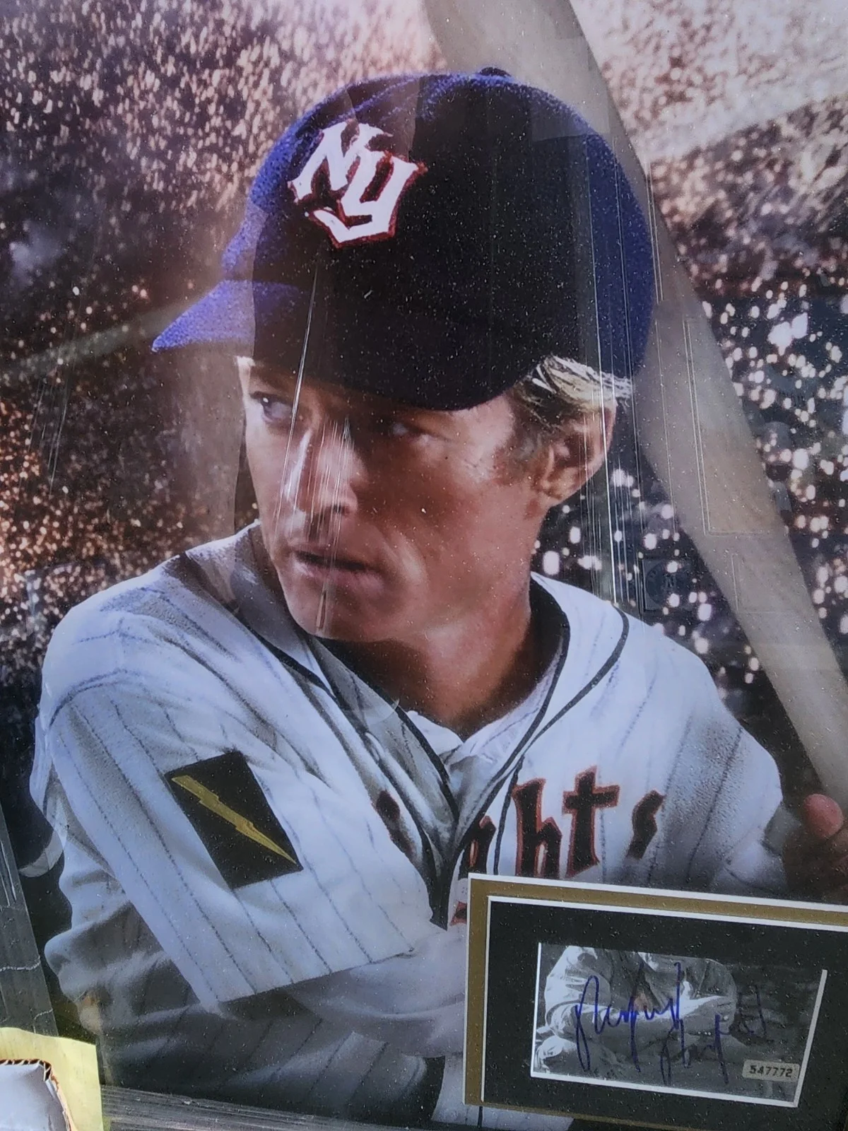 Robert redford autographed cut signature from the movie.The natural with c o a, изображение 5