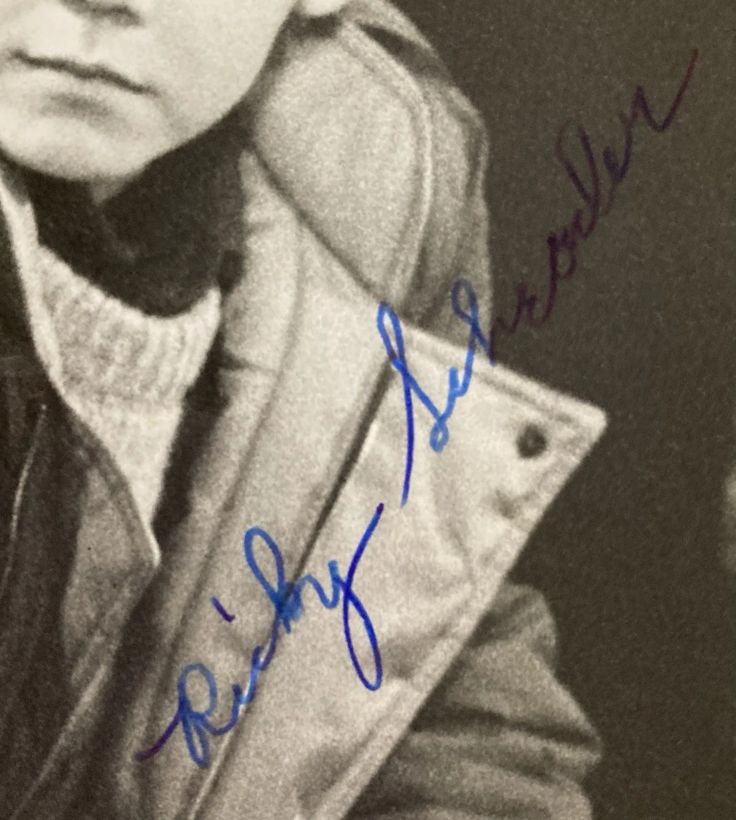 Ricky Schroder — Ricky Schroder Signed 7 X 9 Glossy B&W Photo, image 2