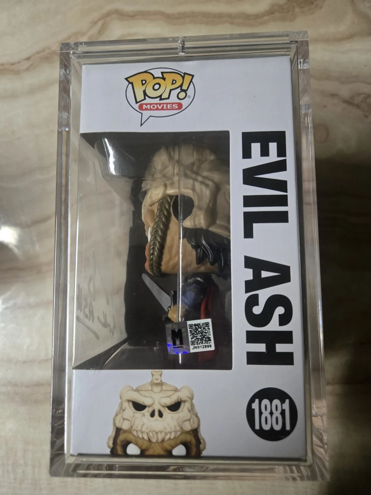 Bruce Campbell — MAS Authenticated - Army of Darkness Funko Pop #1881 - Signed by Bruce Campbell, изображение 2