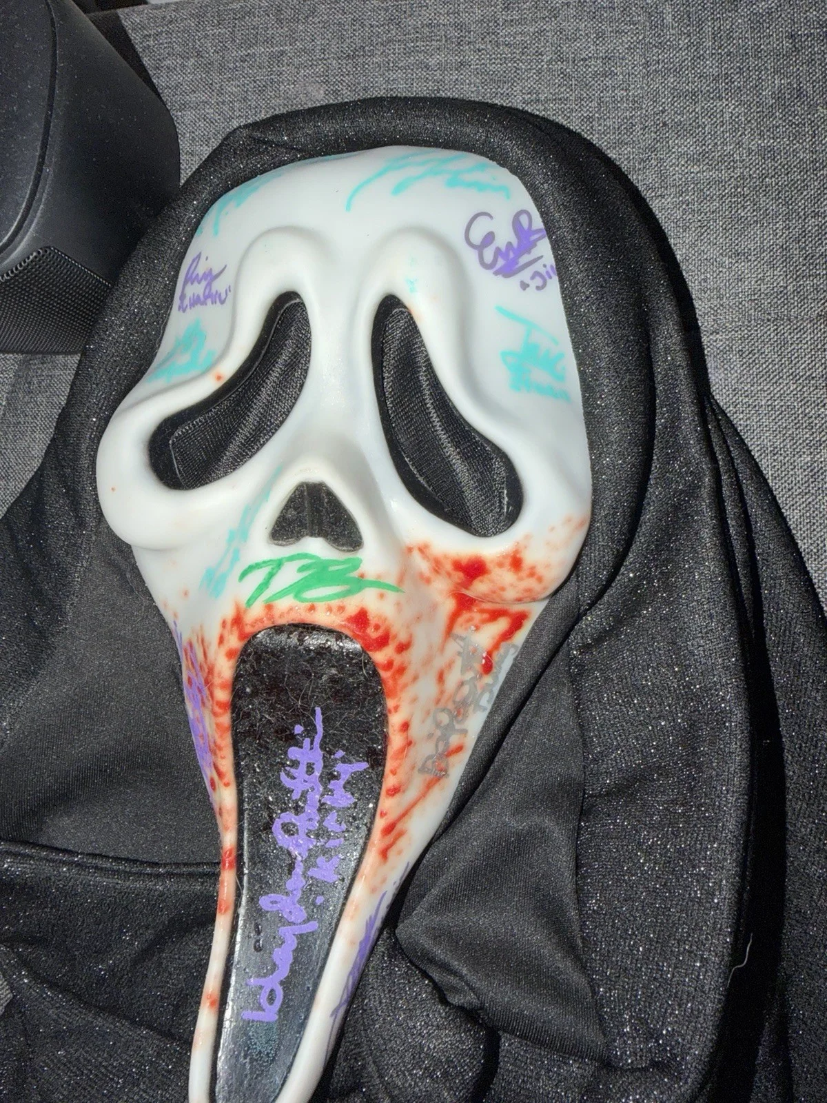 Scream Mask Signed By Melissa Barrera Emma Robert’s Hayden Peniturie, image 2