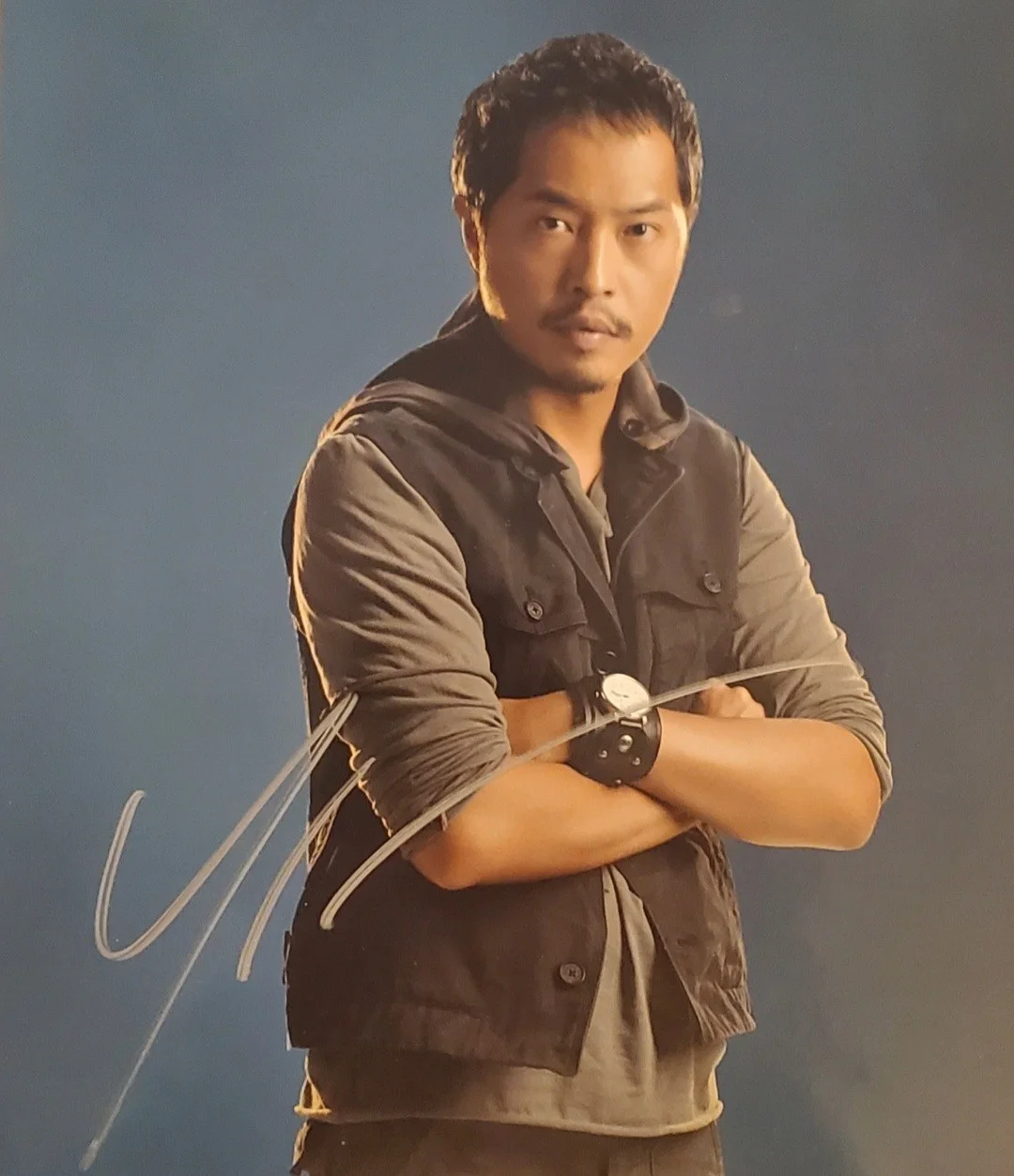 Ken Leung — KEN LEUNG SIGNED AUTOGRAPHED PHOTO " LOST" TV SHOW 8X10 COA