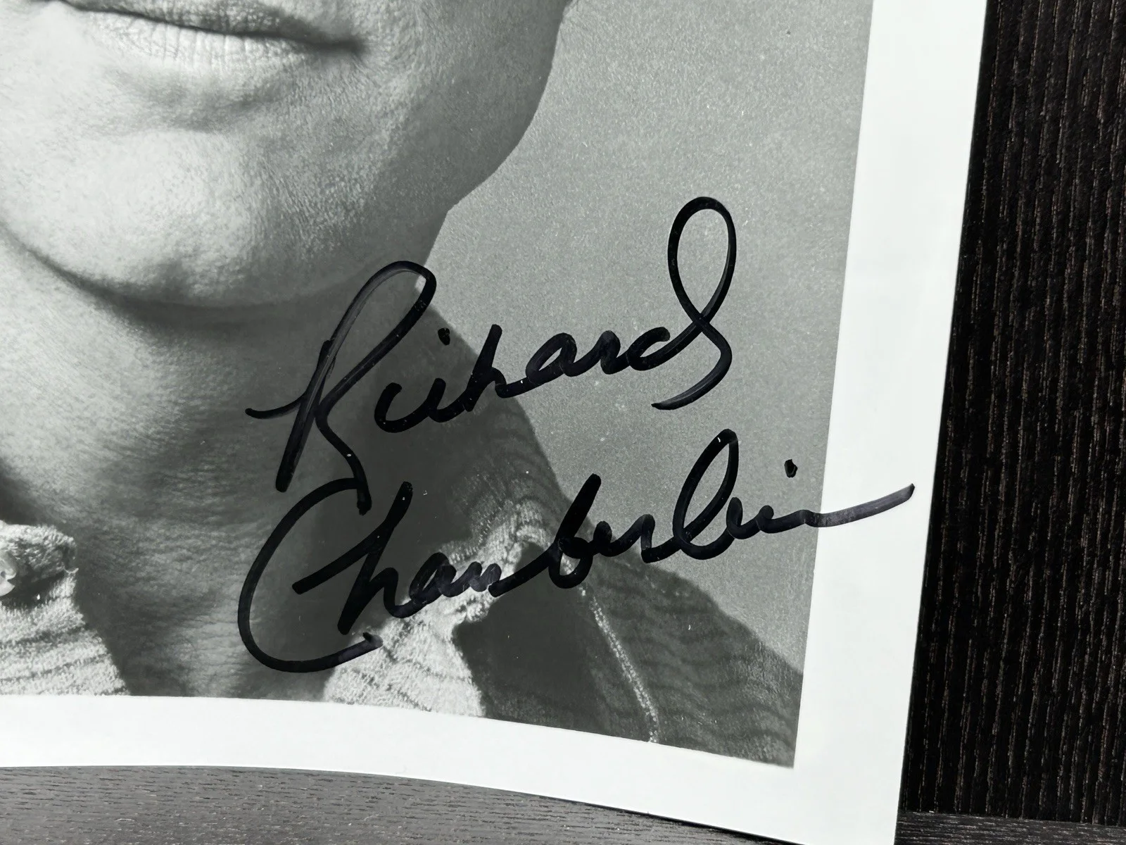 Richard Chamberlain — RICHARD CHAMBERLAIN HAND SIGNED PHOTO Original Autograph JSA COA Dr. Kildaire, image 3
