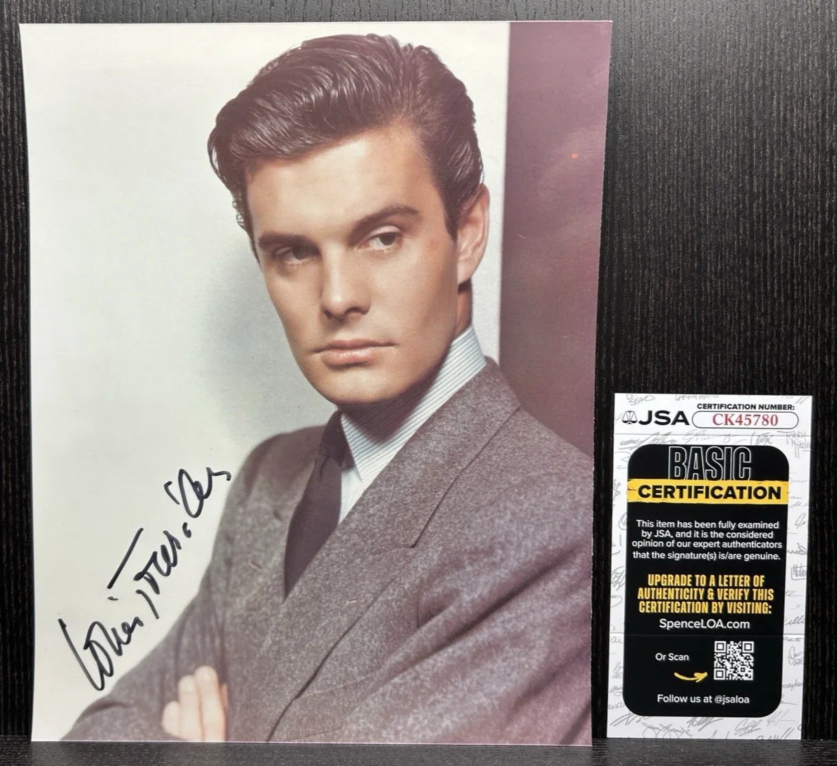 Louis Jourdan — LOUIS JOURDAN HAND SIGNED 8x10 PHOTO Original Autograph JSA COA James Bond 007, изображение 2