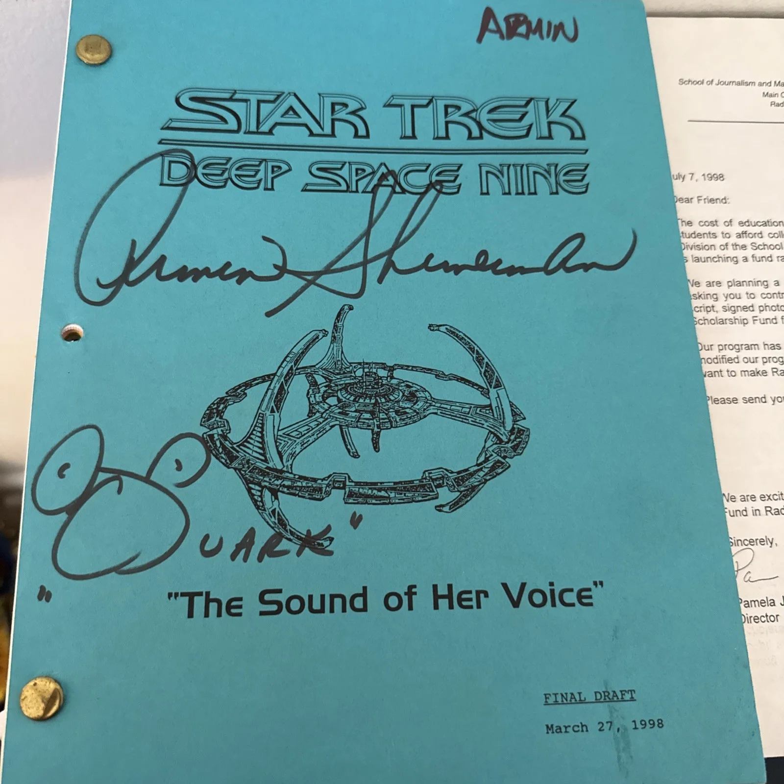 Armin Shimerman — Armin Shimerman Quark Signed Deep Space Nine Script 1998 & Signed Letter, изображение 2