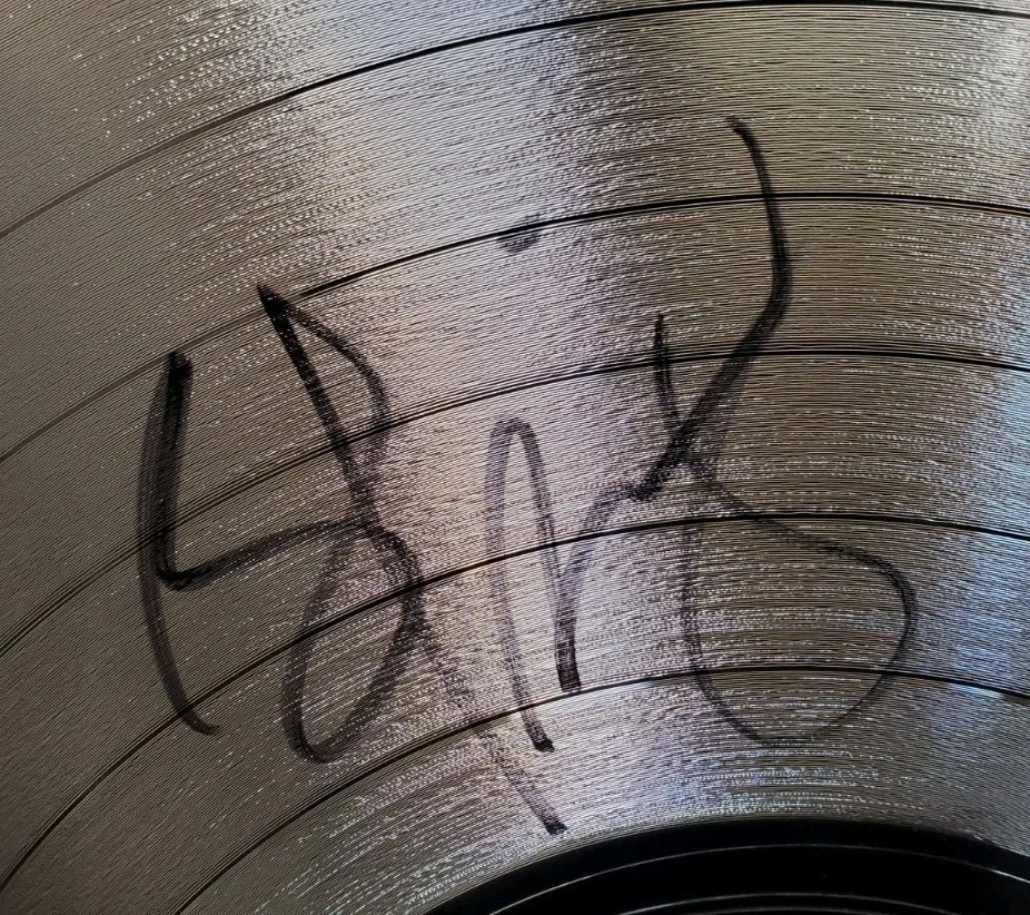 NICE Framed Autographed Brad Paisley Platinum Record Signed JSA Music Concert, image 3