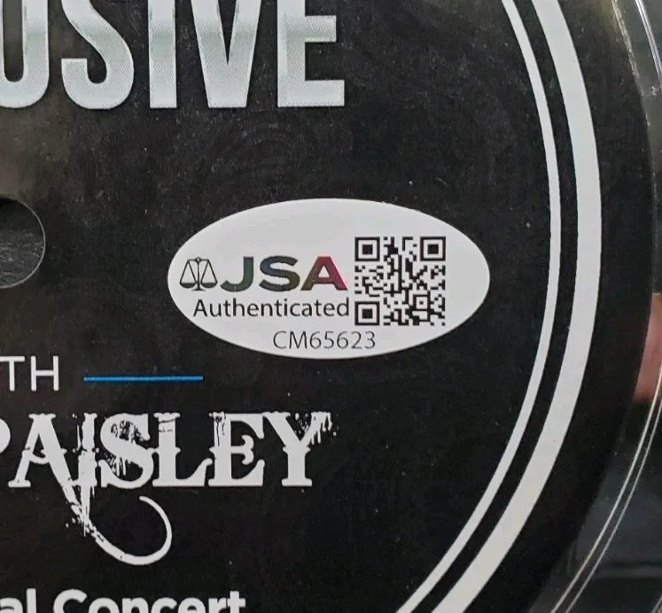 NICE Framed Autographed Brad Paisley Platinum Record Signed JSA Music Concert, image 5