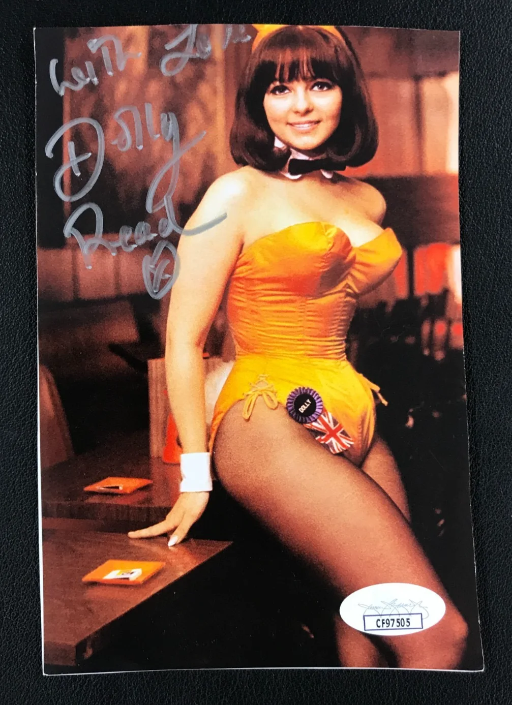 Dolly Read — Dolly Read Signed 4x8 Color Photo JSA w/COA 1966 Playboy Model & Actress NICE!, изображение 2