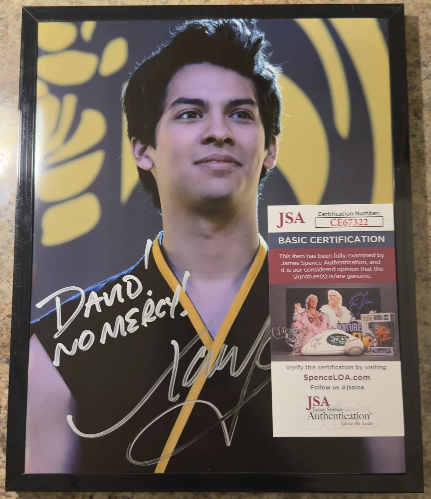 Xolo Maridueña Signed To David Celebrity Autograph 8x10 Cobra Kai Karate Kid, изображение 2