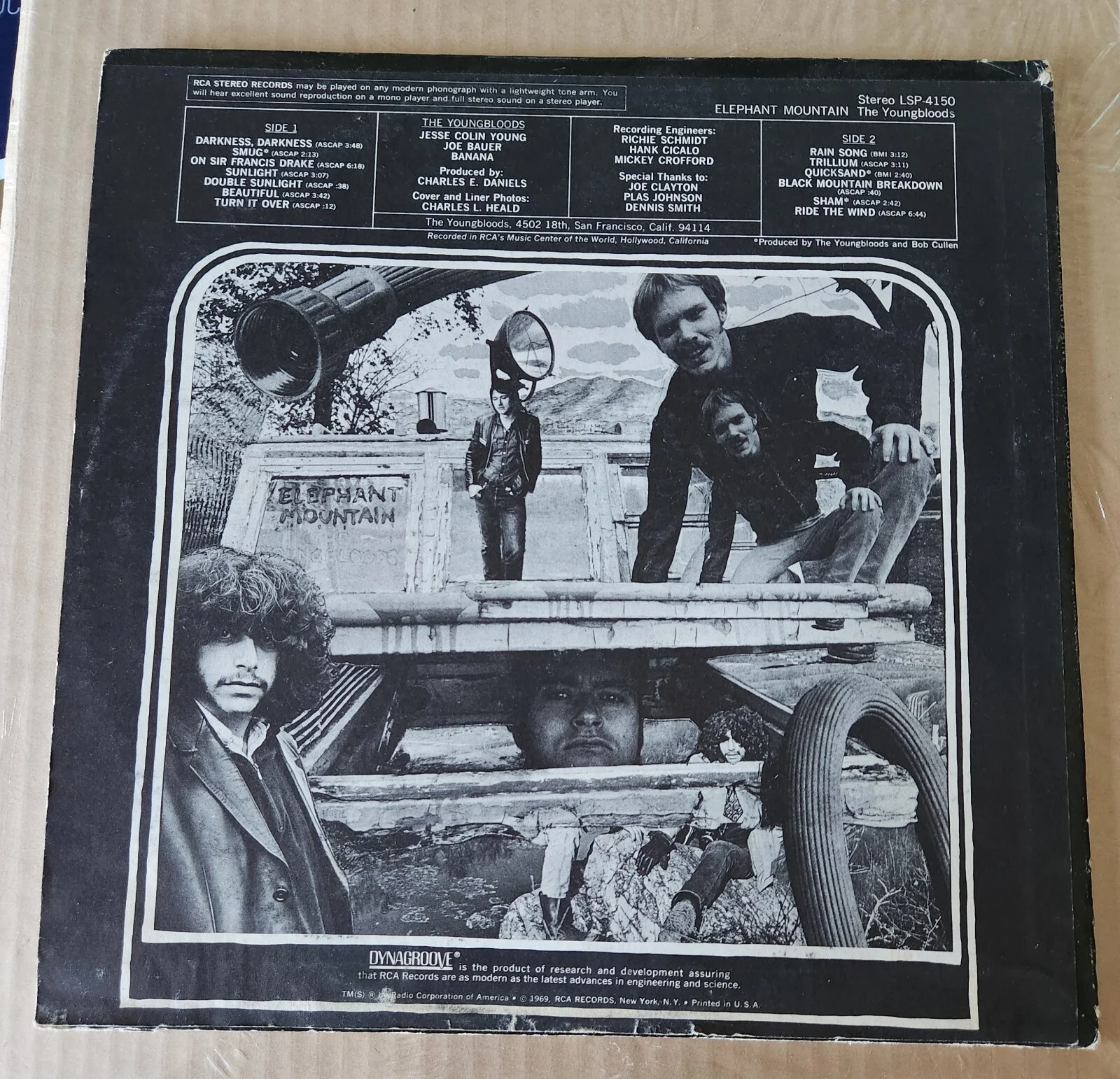The Youngbloods &Jesse Colin Young Autographed Vinyl LP Album Elephant Mountain, изображение 3