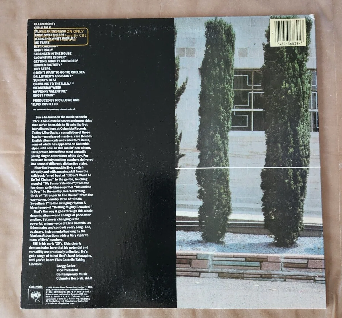 Elvis Costello Autographed LP Album Taking Liberties, изображение 3