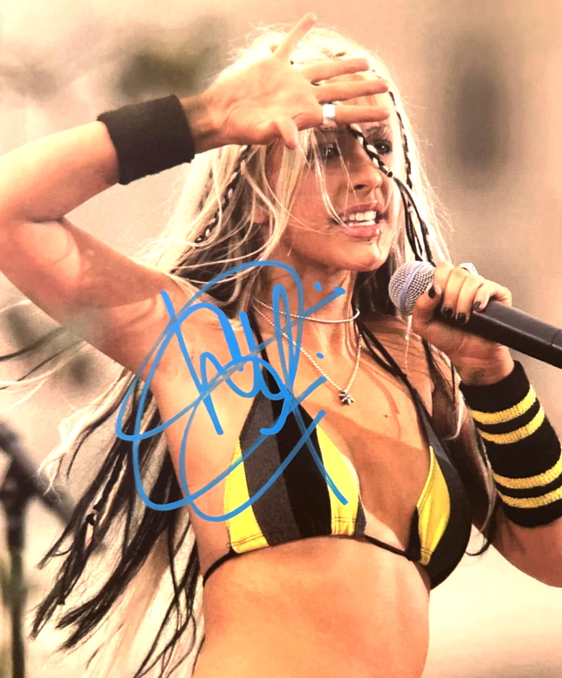 CHRISTINA AGUILERA Signed 8x10 inch Original Autograph Authentic w/COA, image 3