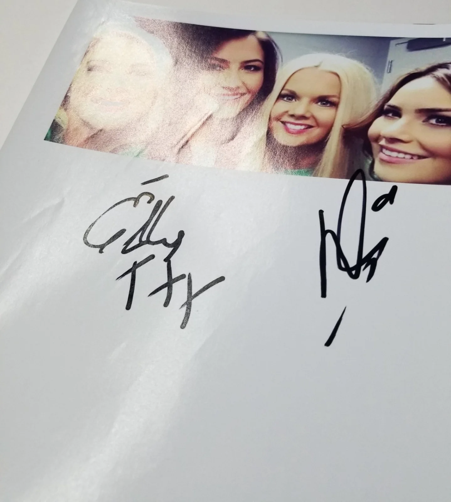 Celtic Woman hand SIGNED Set of 2 Photo Lot COA by all 4 Mairead Susan Eabha, изображение 2