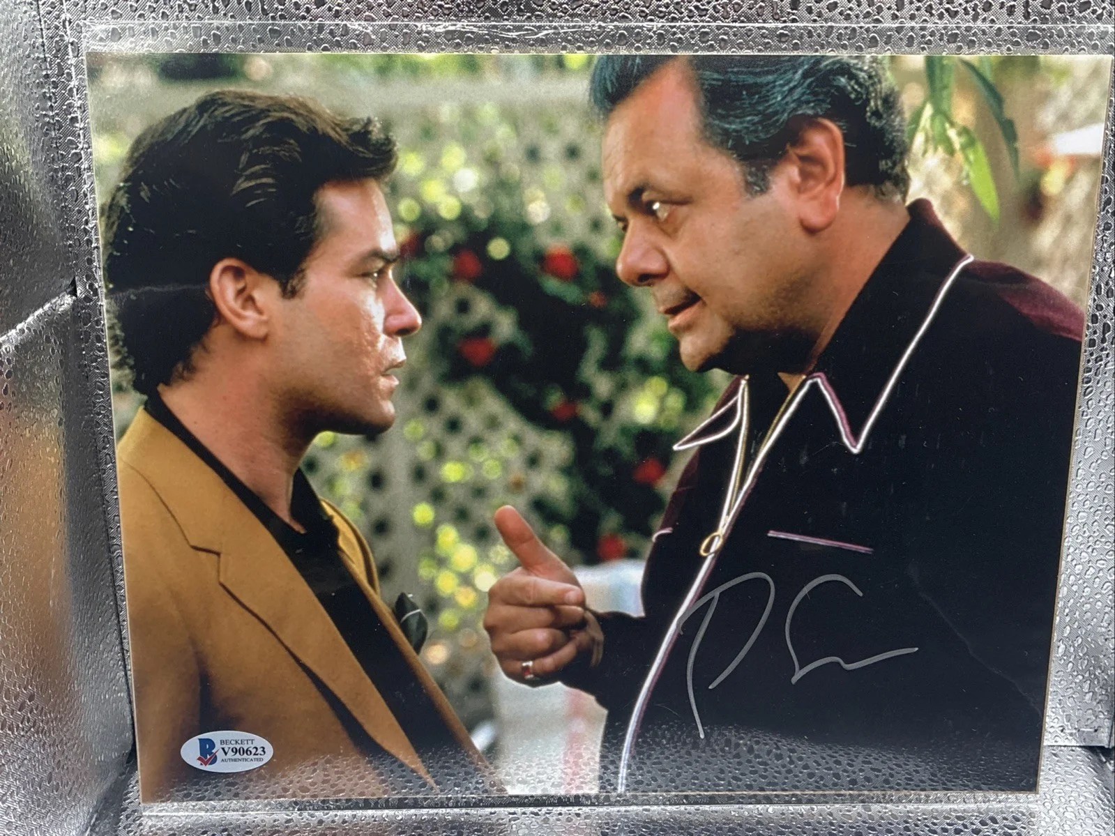 Paul Sorvino — Paul Sorvino Signed Autograph 8x10 Photo Goodfellas Paulie w/ Ray Liotta BSA Cer