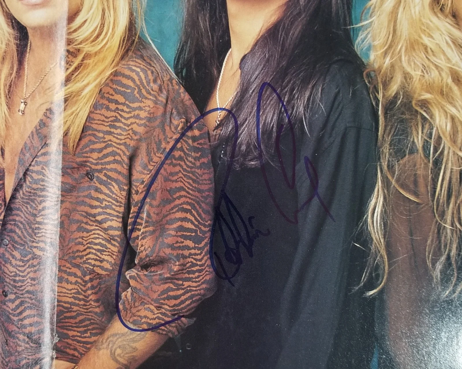 Robbie Crane musician REAL hand SIGNED Mag Foldout Poster COA Vince Neil RATT, изображение 2