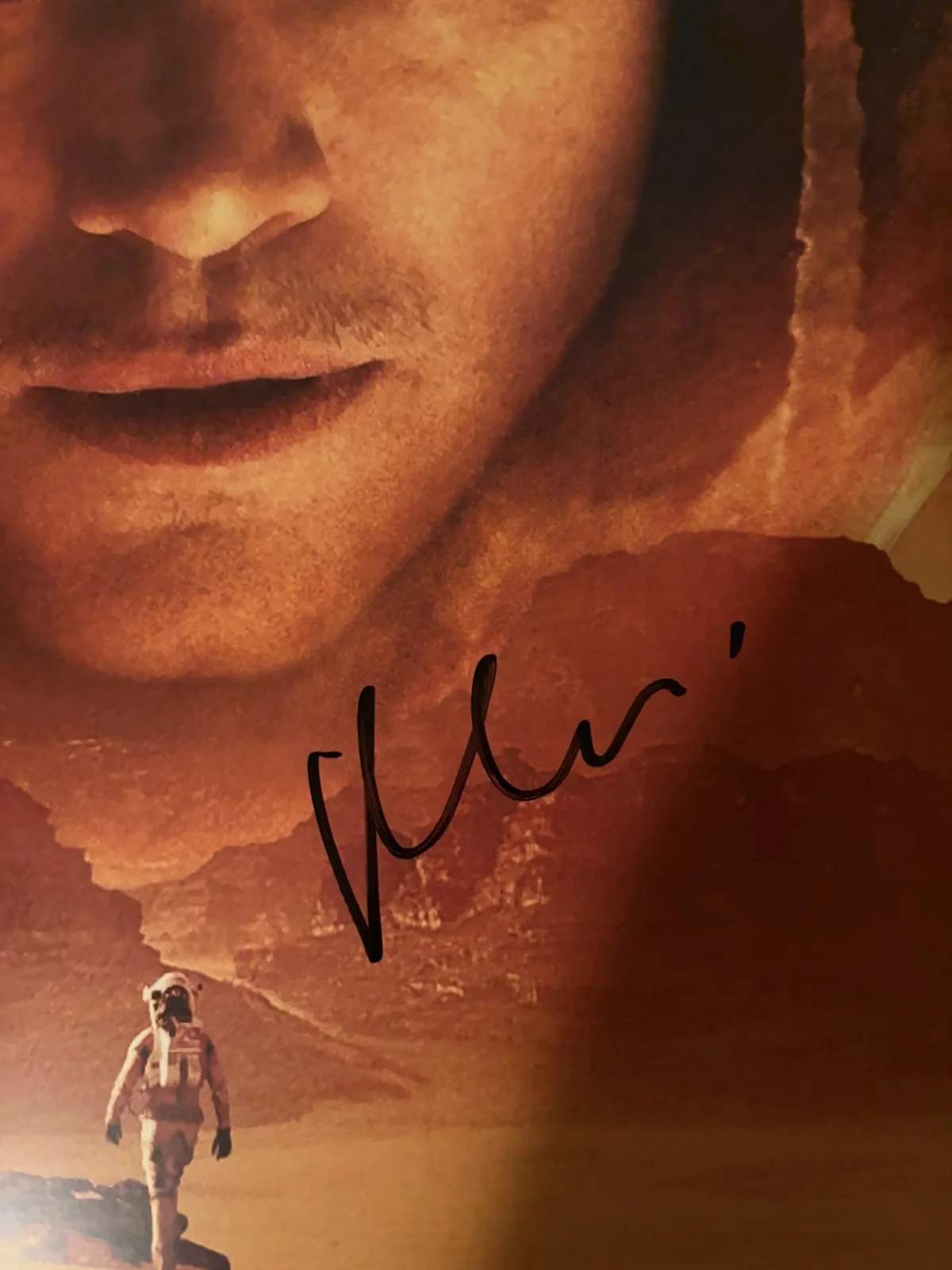 MATT DAMON — MATT DAMON SIGNED 12X18 PHOTO POSTER THE MARTIAN ROUNDERS JASON BOURNE ACTOR JSA, изображение 2