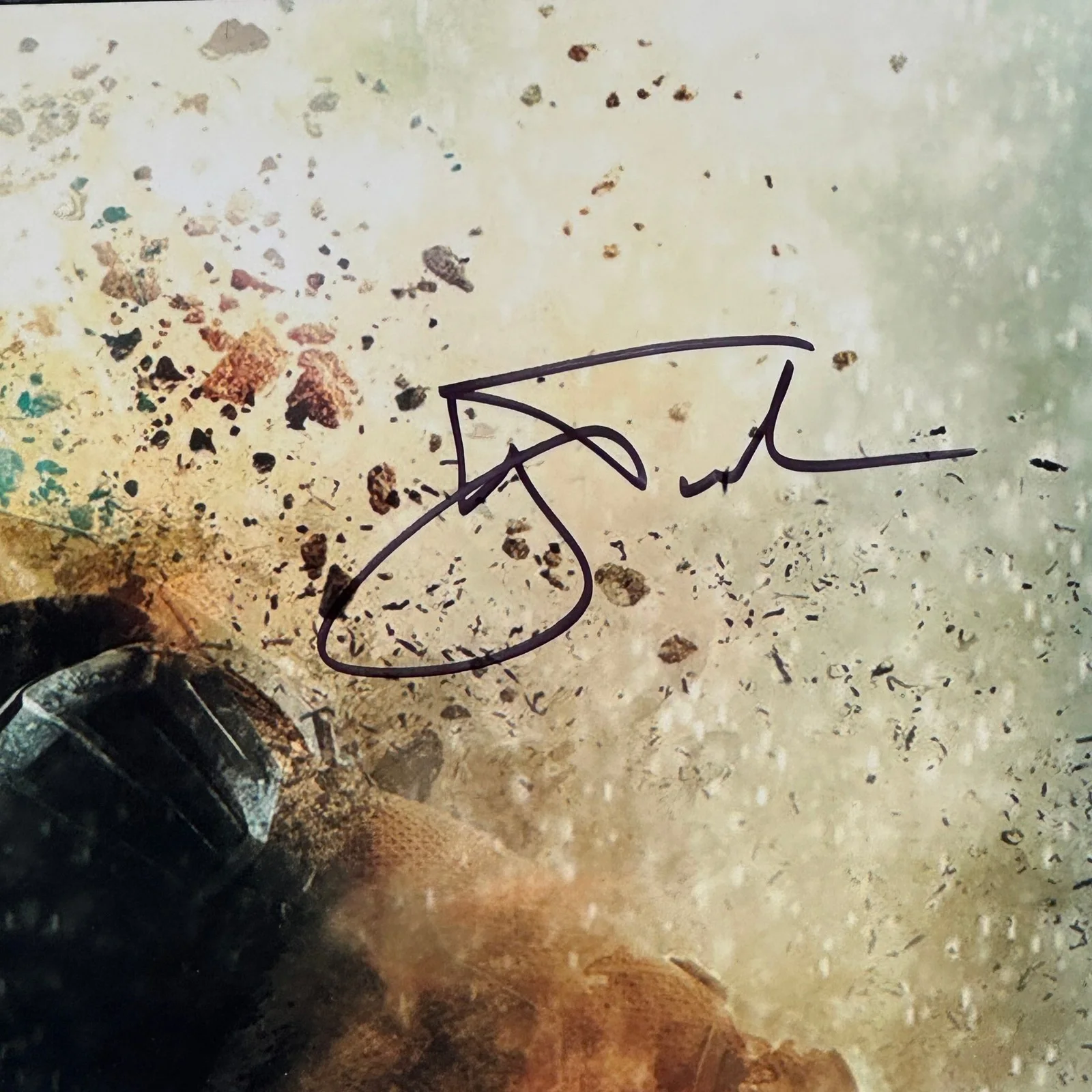 Hugh Jackman — Hugh Jackman Signed Wolverine 11x14 Photo Marvel Beckett Authentic Autograph, image 2