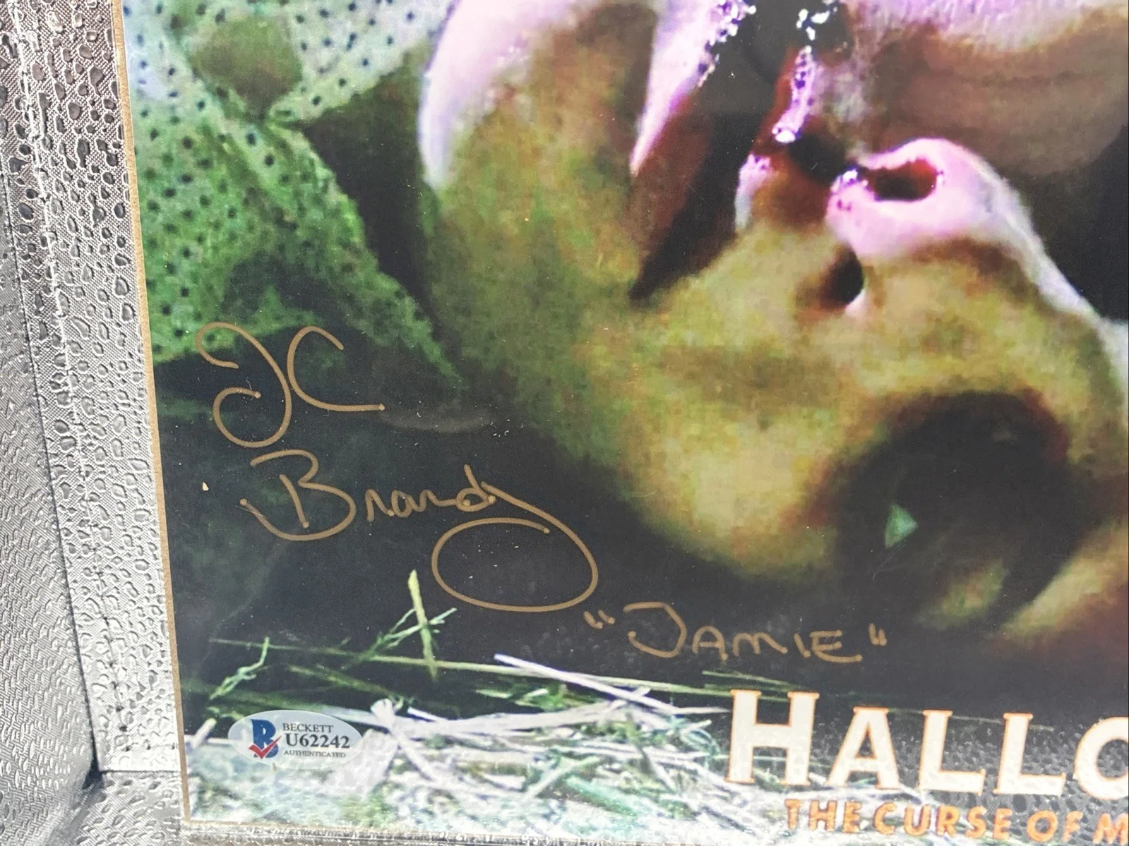 j.c. brandy — J.C. BRANDY SIGNED AUTOGRAPHED 8x10 PHOTO JAMIE HALLOWEEN HORROR BECKETT BAS, image 2