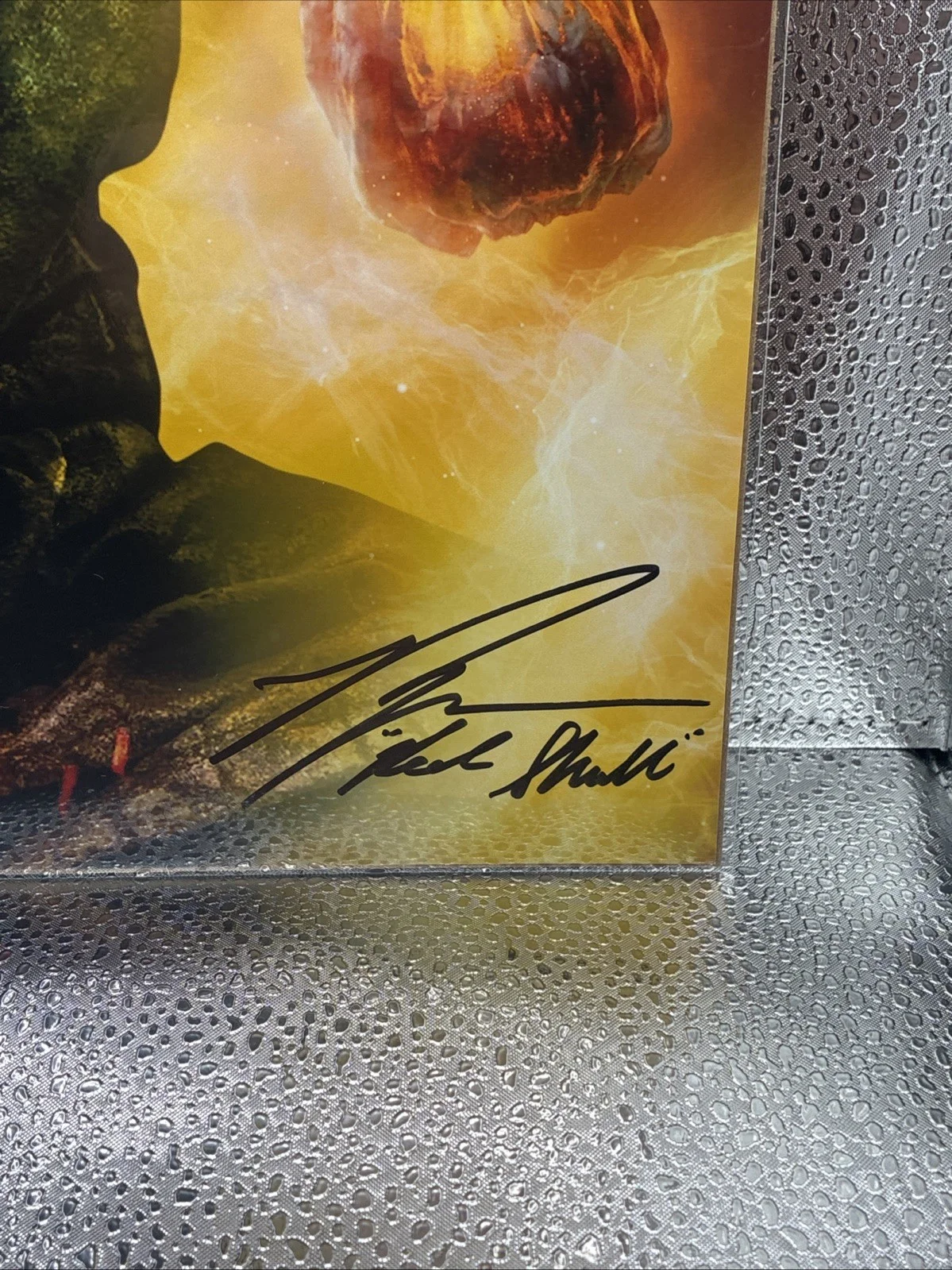 ROSS MARQUAND — BAM BOX AVENGERS INFINITY WAR STONEKEEPER ROSS MARQUAND SIGNED PHOTO BECKETT, image 2