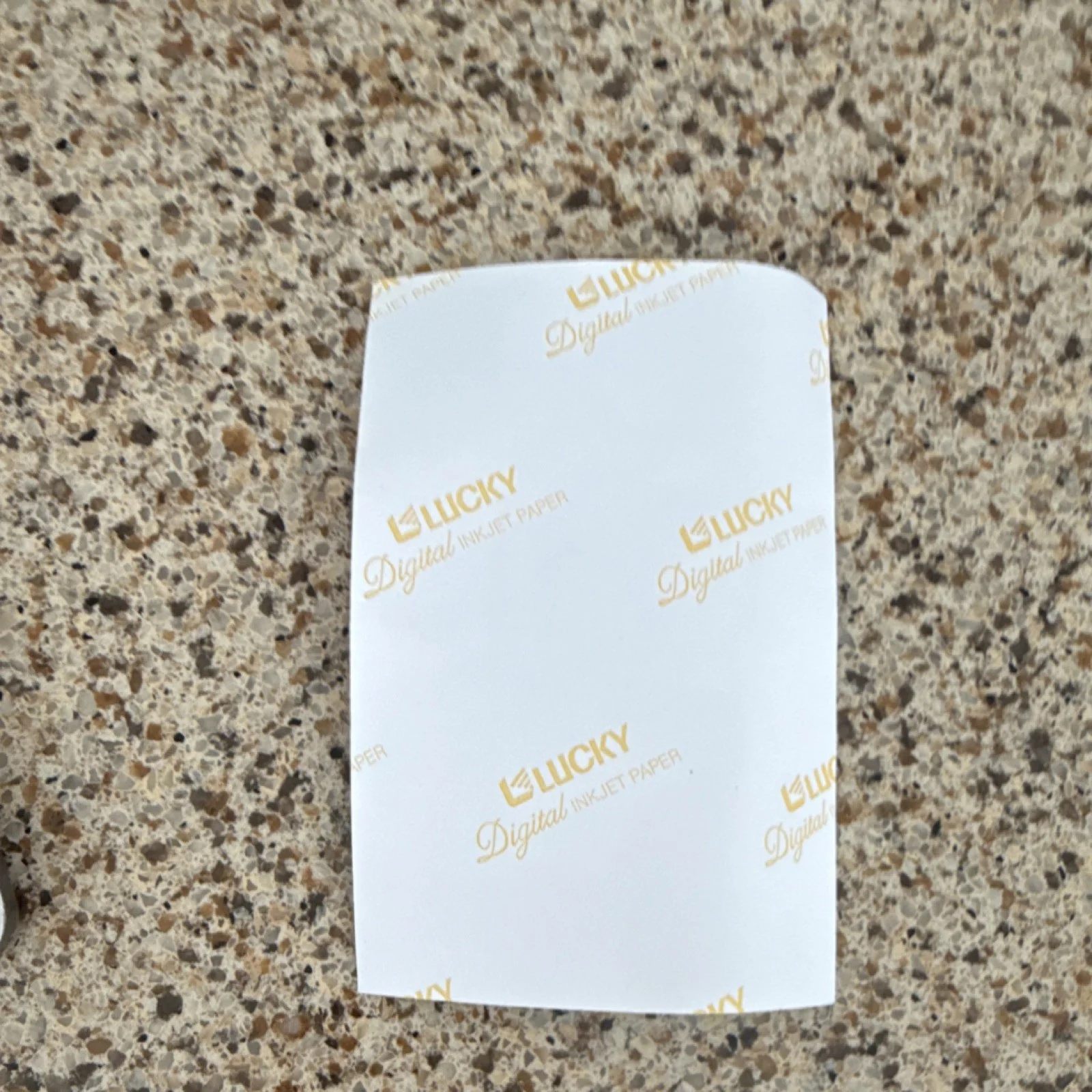 J. Cole Autographed Original Photograph on Lucky Inkjet Photo Paper, изображение 2