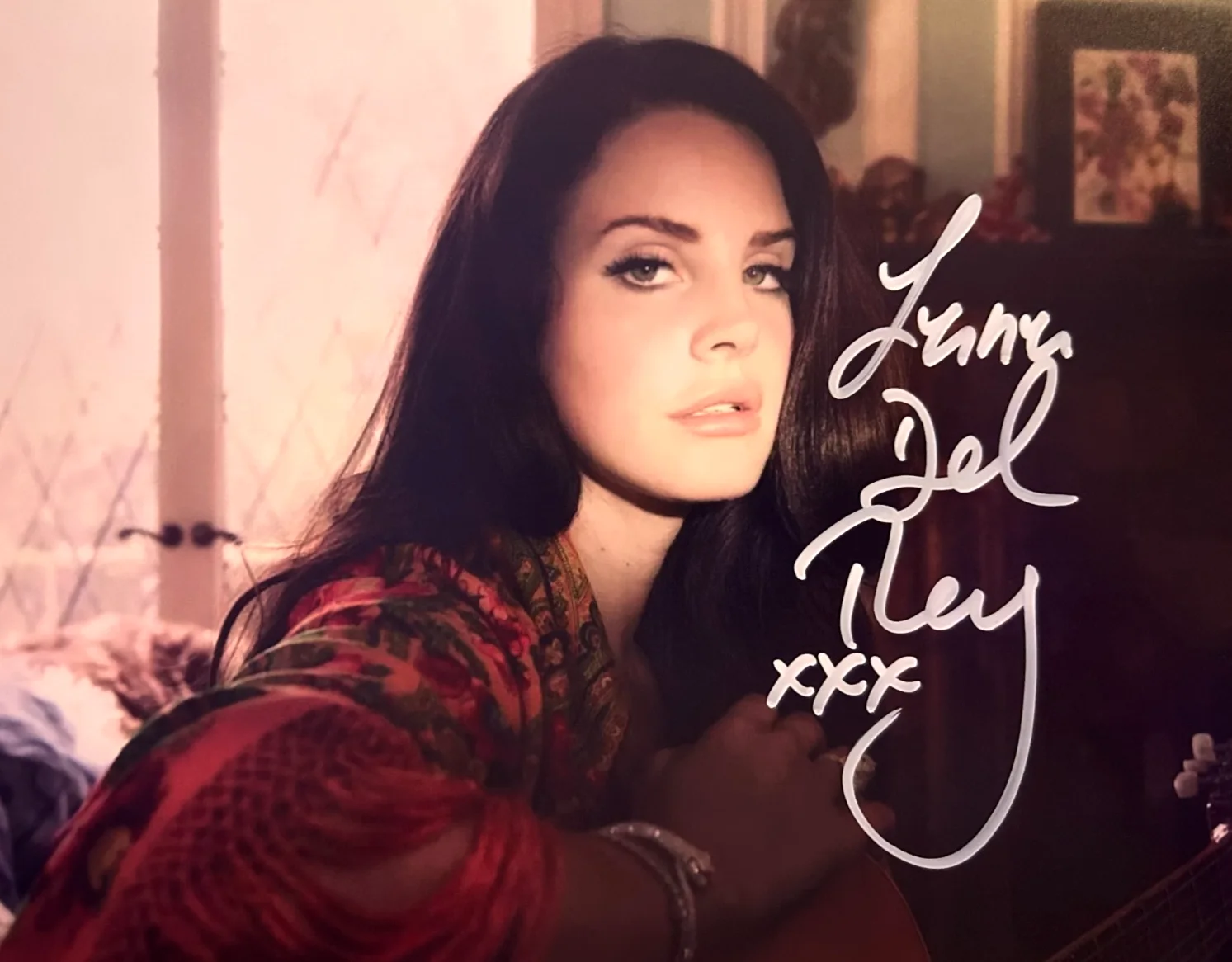 LANA DEL REY Signed Original 8x10" Authentic Autograph Signature w/COA, изображение 3