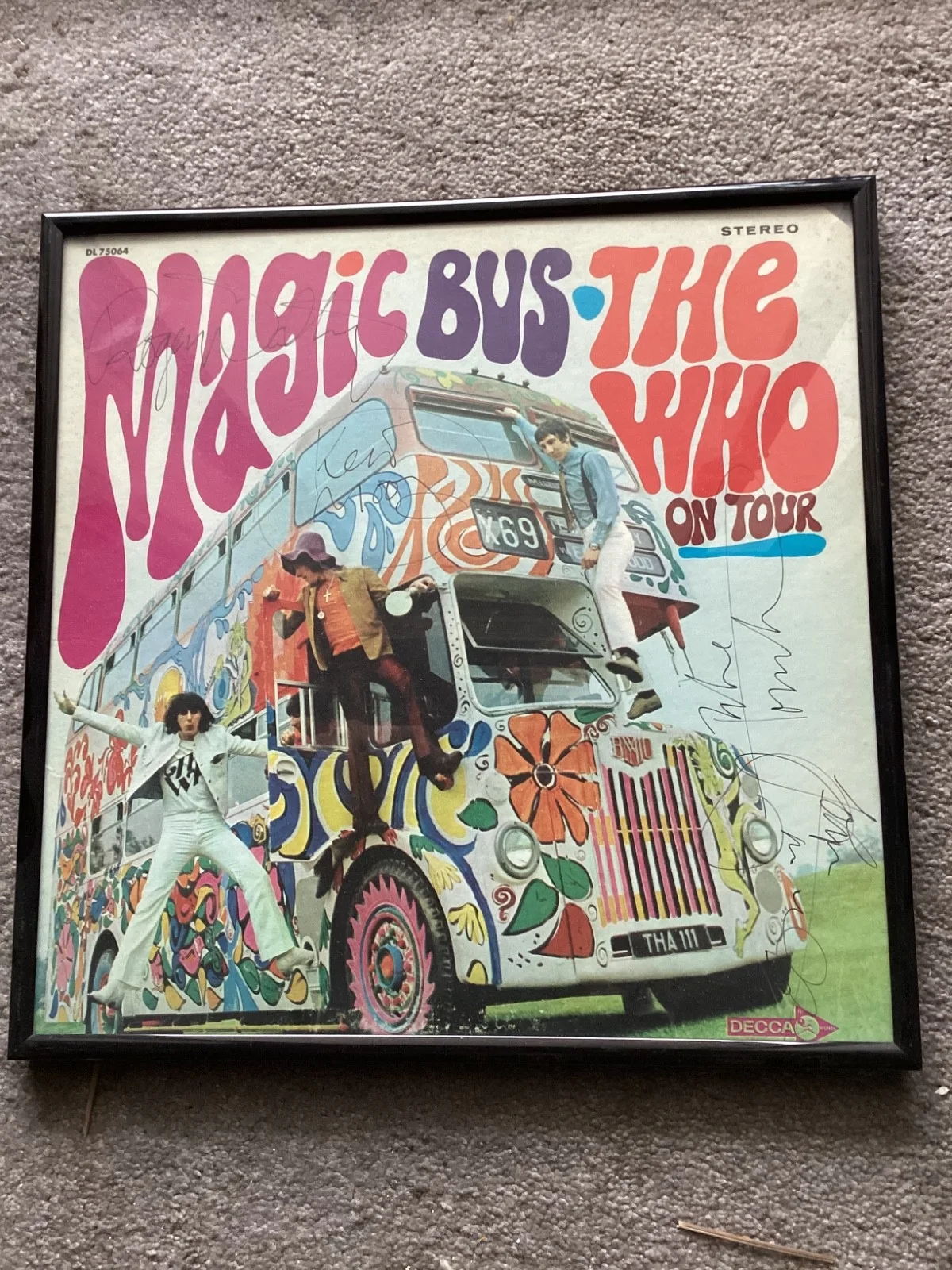 the who autograph, image 3