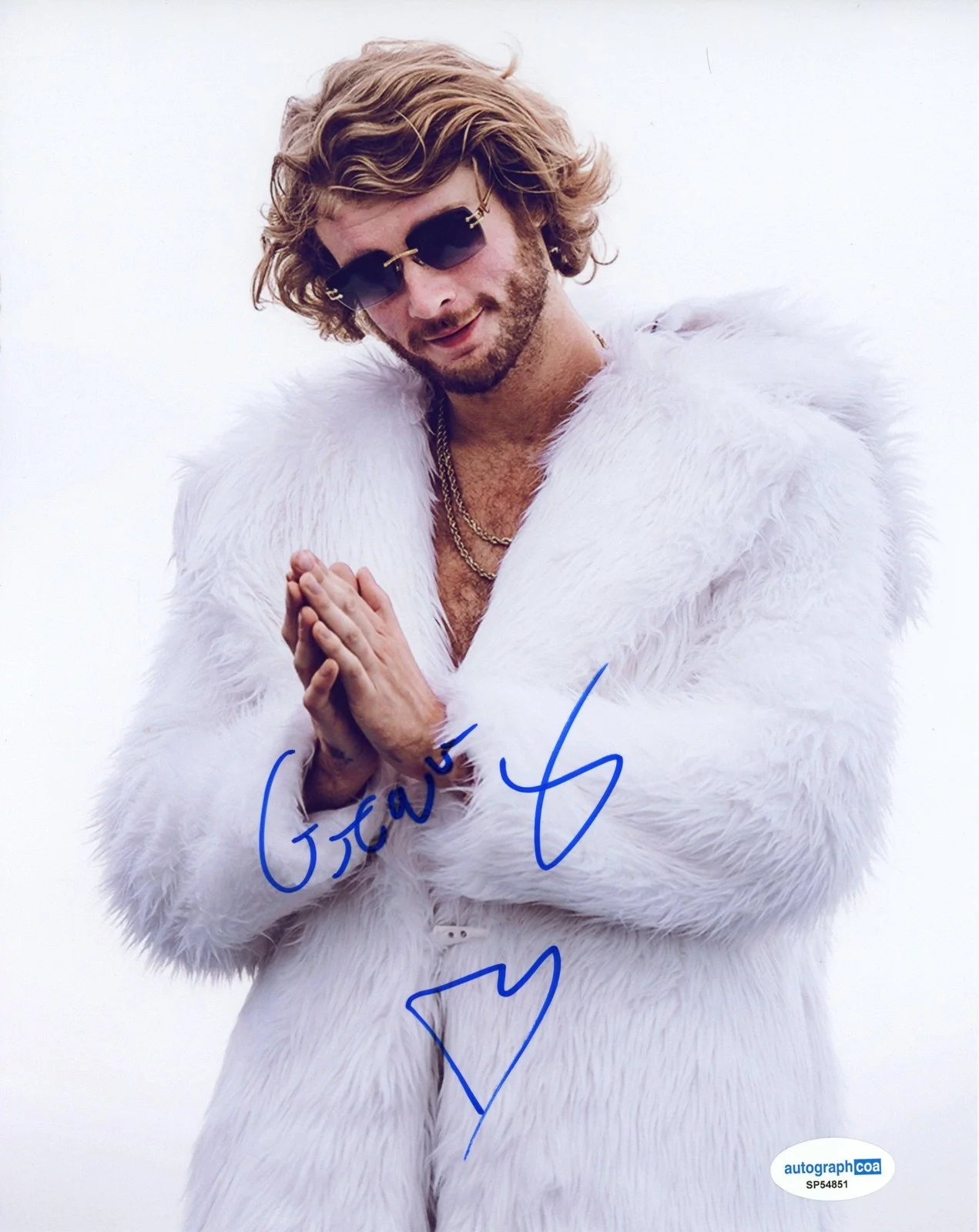 Yung Gravy — Yung Gravy "Betty (Get Money)" Rapper AUTOGRAPH Signed 8x10 Photo ACOA, изображение 2