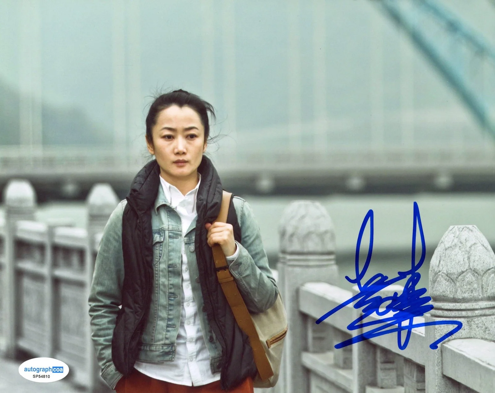 Zhao Tao — Tao Zhao "A Touch of Sin" AUTOGRAPH Signed 'Xiao Yu' 8x10 Photo ACOA, image 2